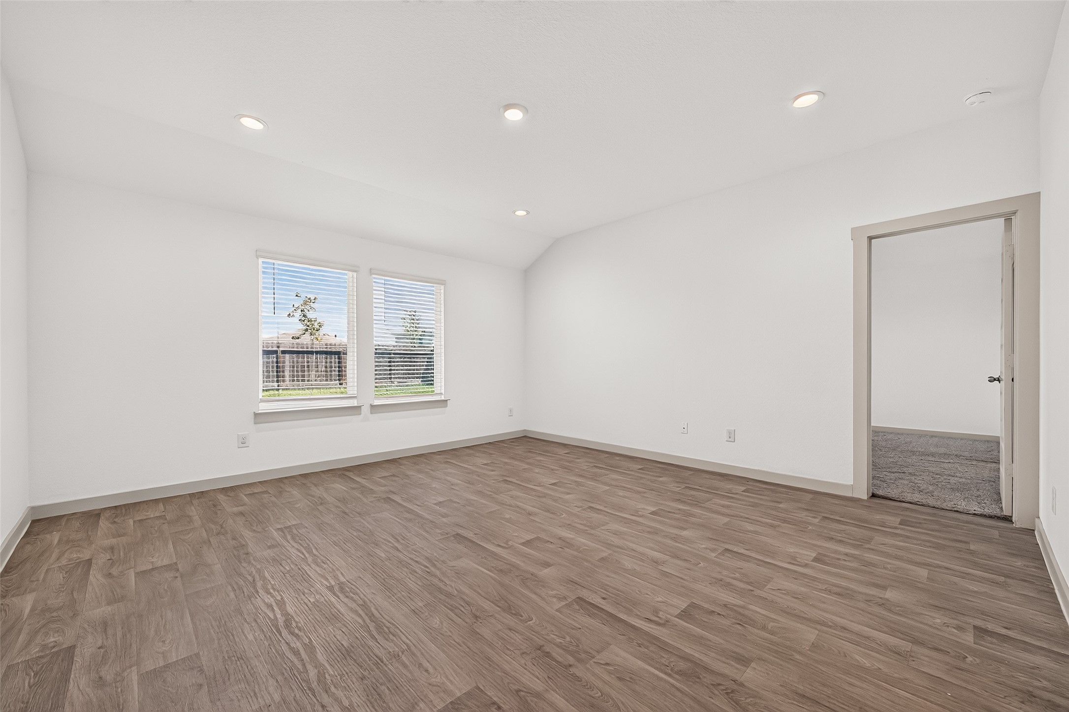 8043 Black Forest Lane Property Photo 12