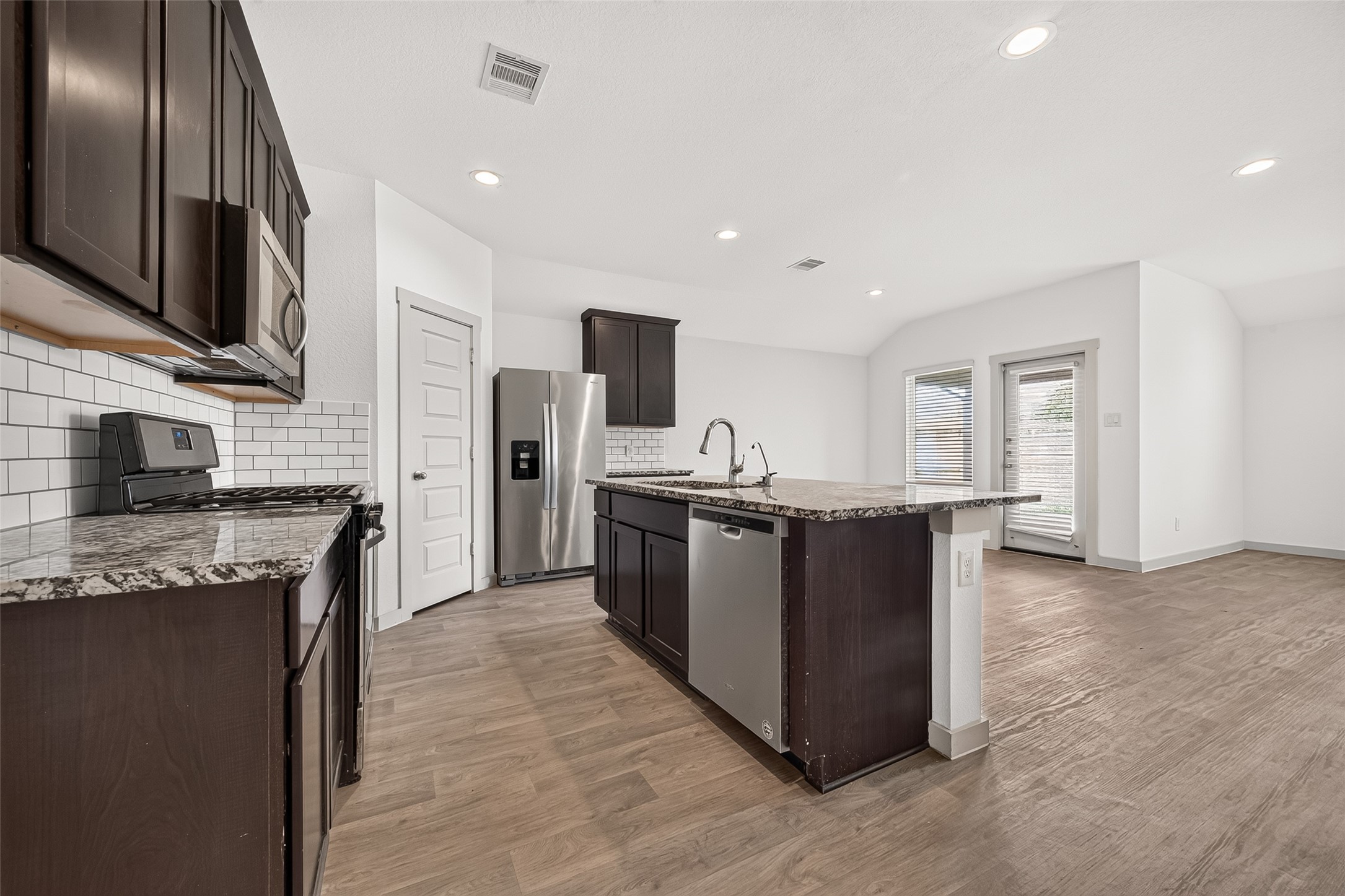 8043 Black Forest Lane Property Photo 16