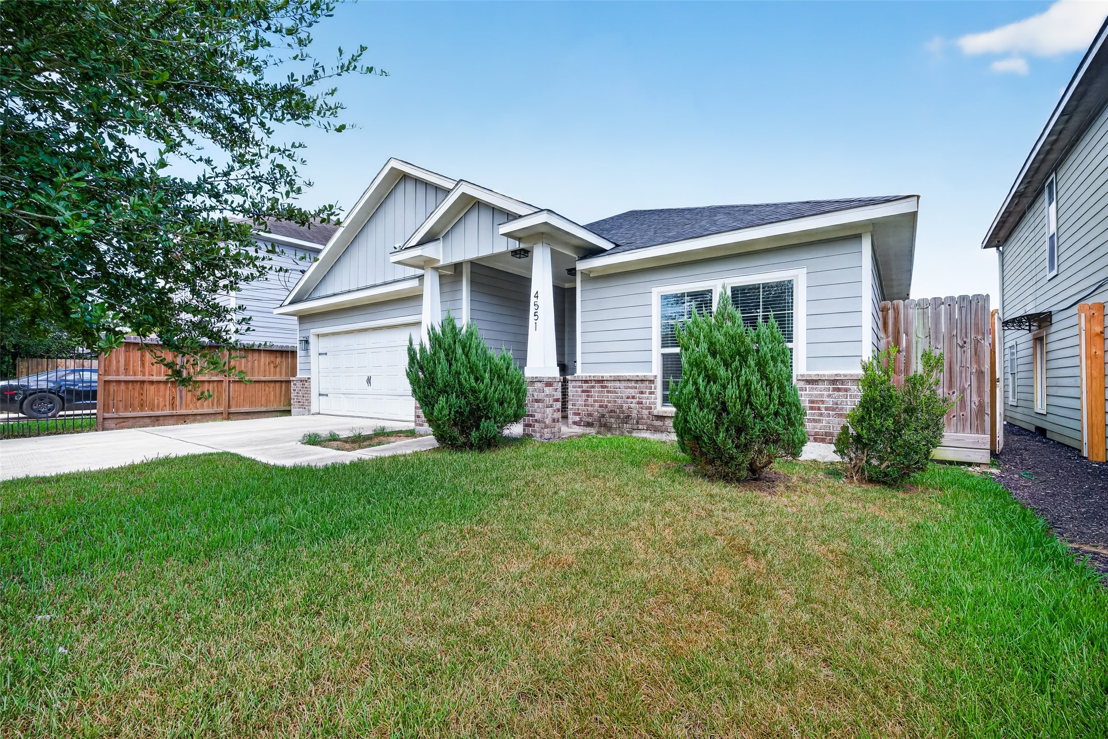 4551 Bricker Street Property Photo 3