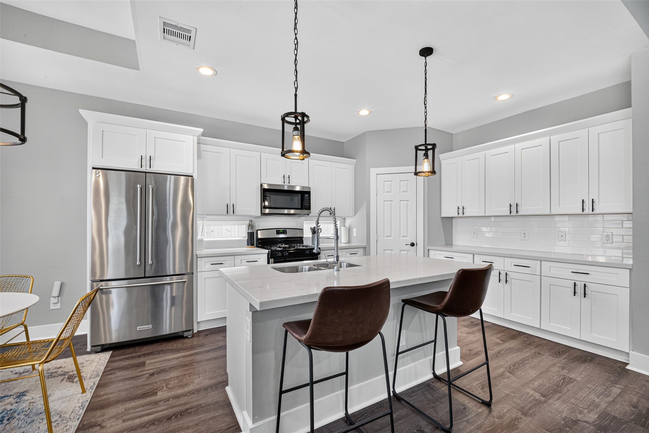 4551 Bricker Street Property Photo 15