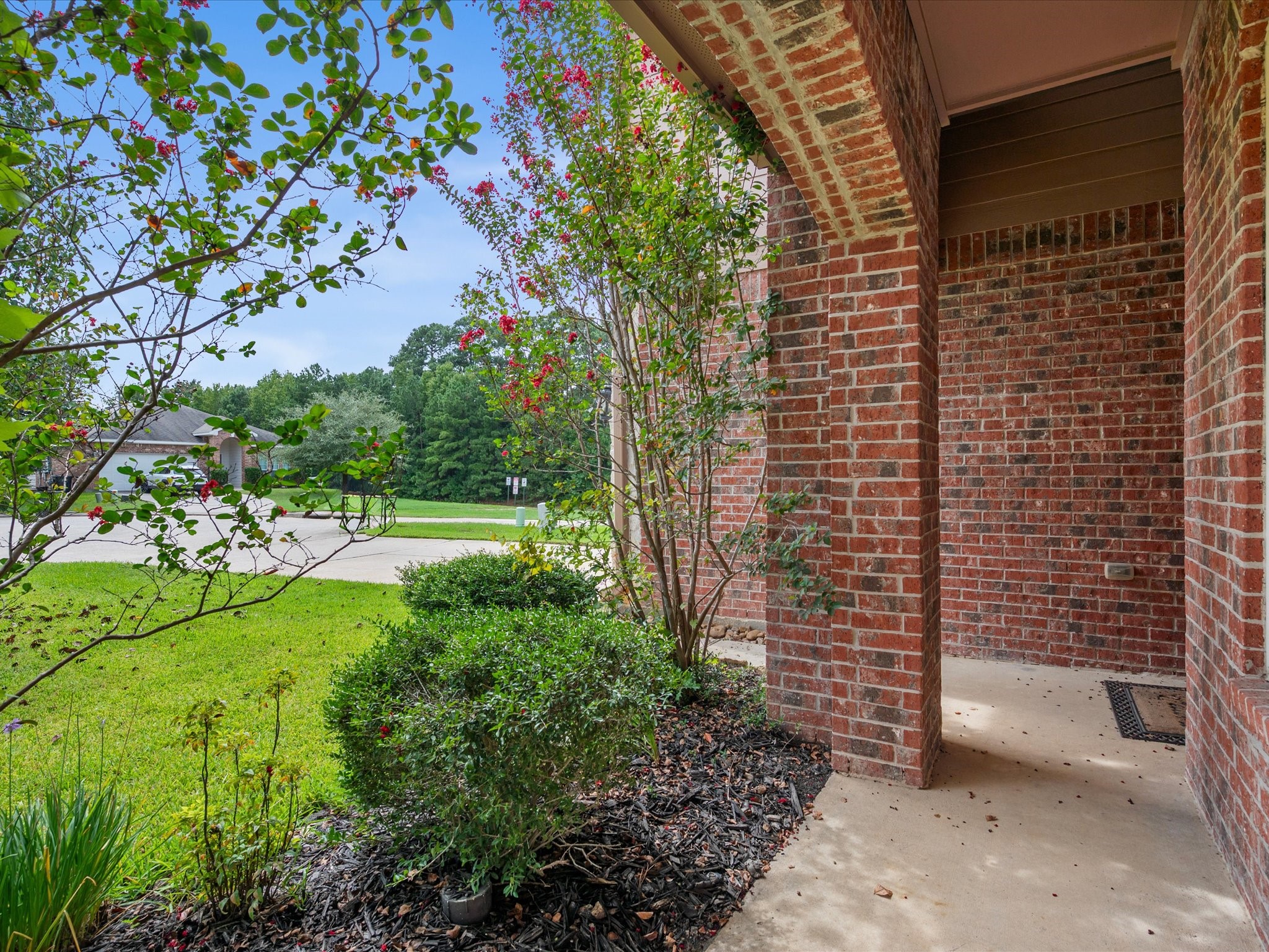 2308 Siegen Drive Property Photo 9
