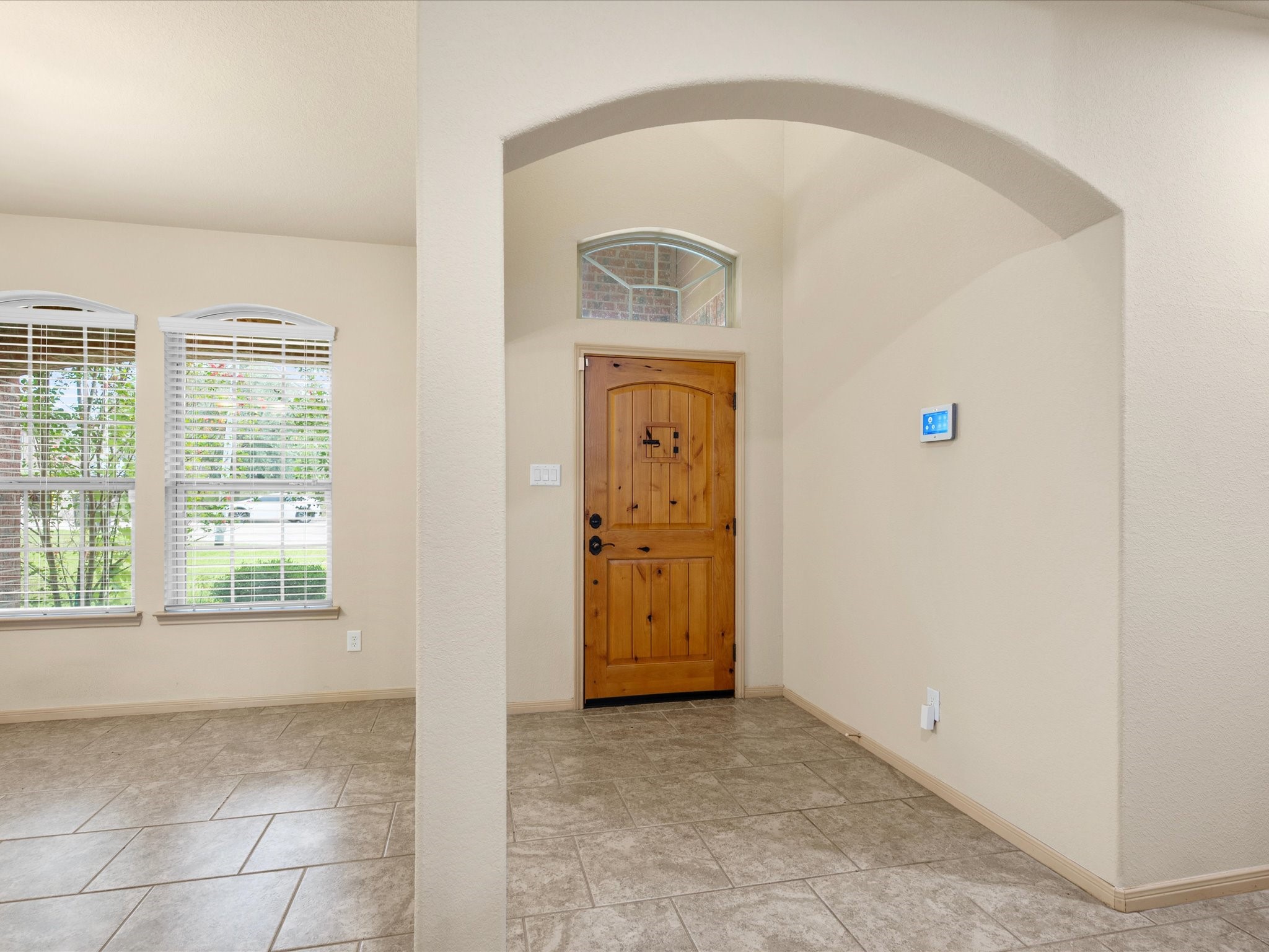 2308 Siegen Drive Property Photo 12