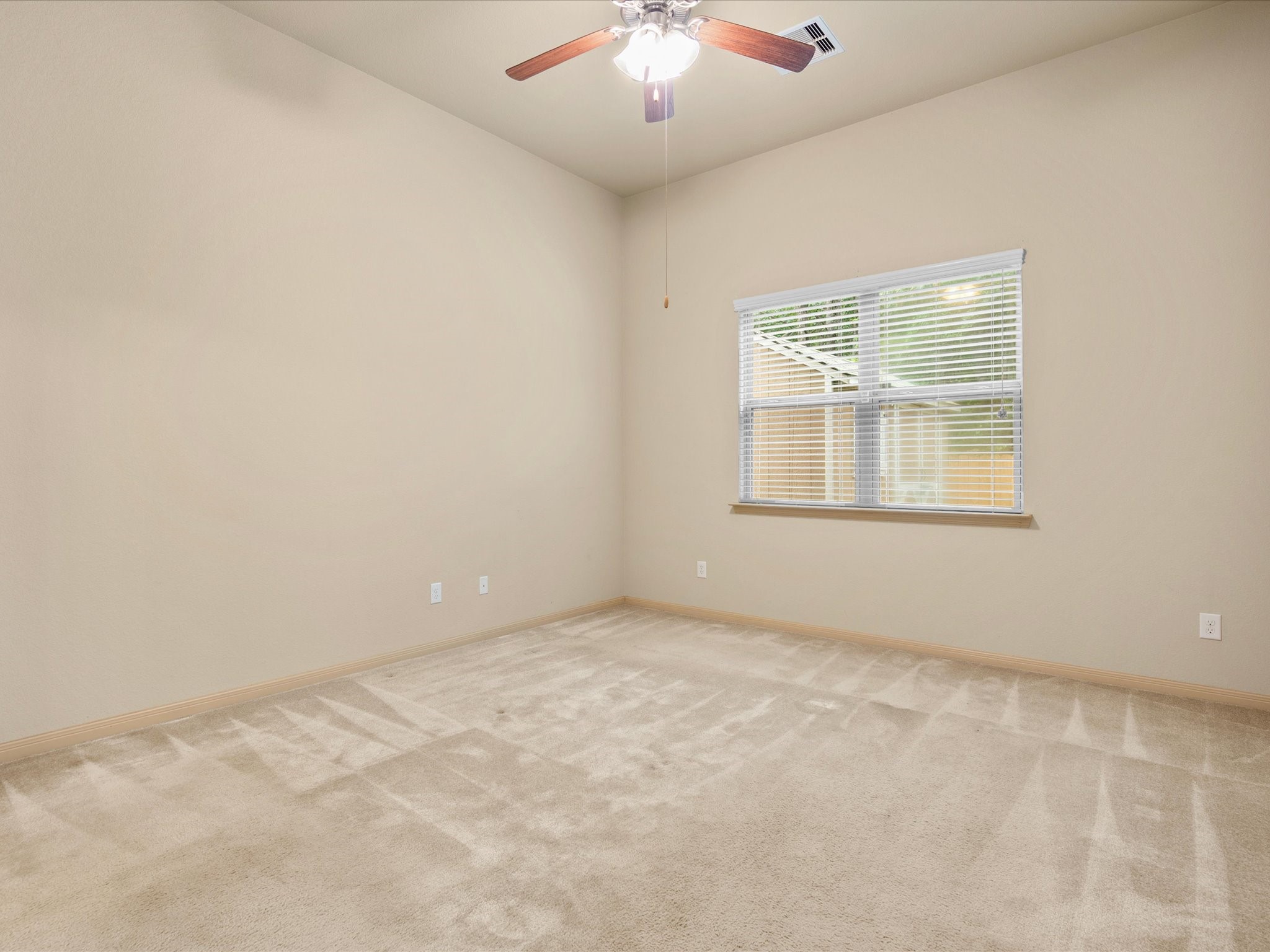 2308 Siegen Drive Property Photo 22
