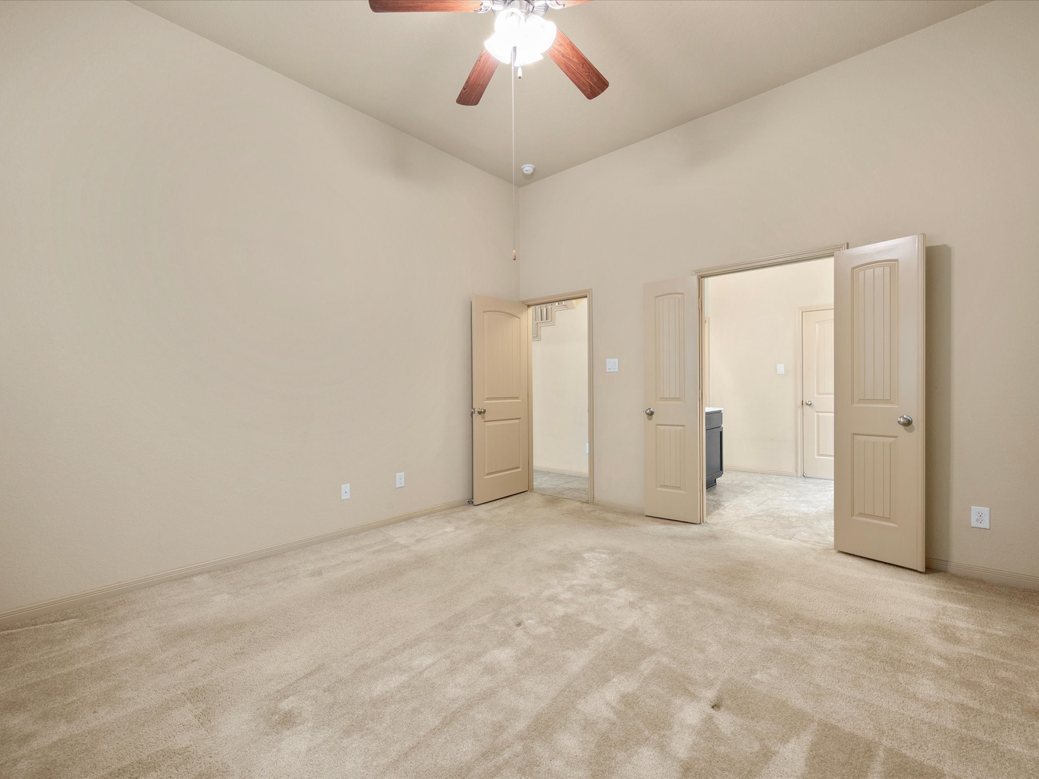 2308 Siegen Drive Property Photo 23