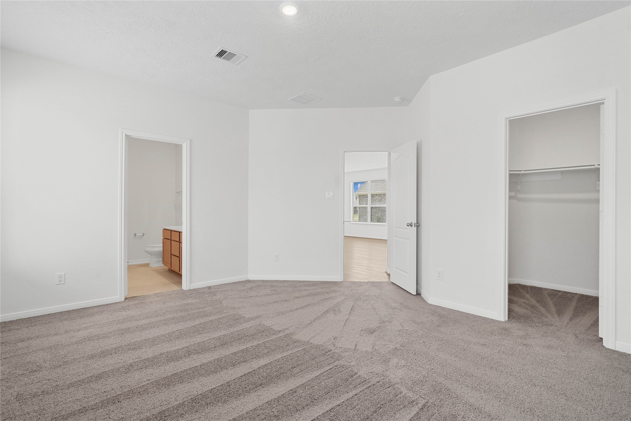 5519 Blackbird Lane Property Photo 13