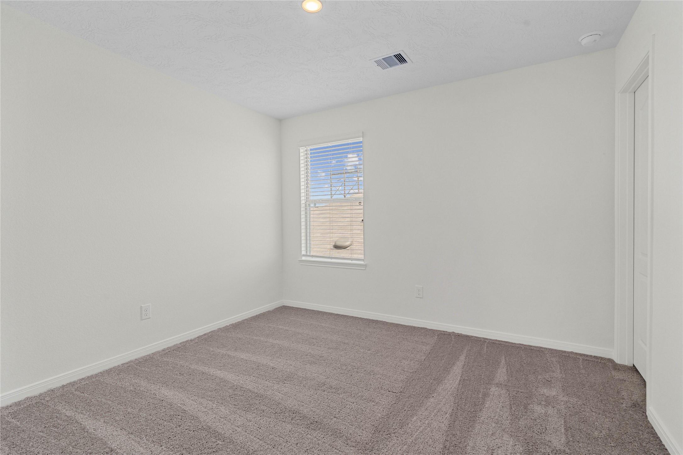 5519 Blackbird Lane Property Photo 20