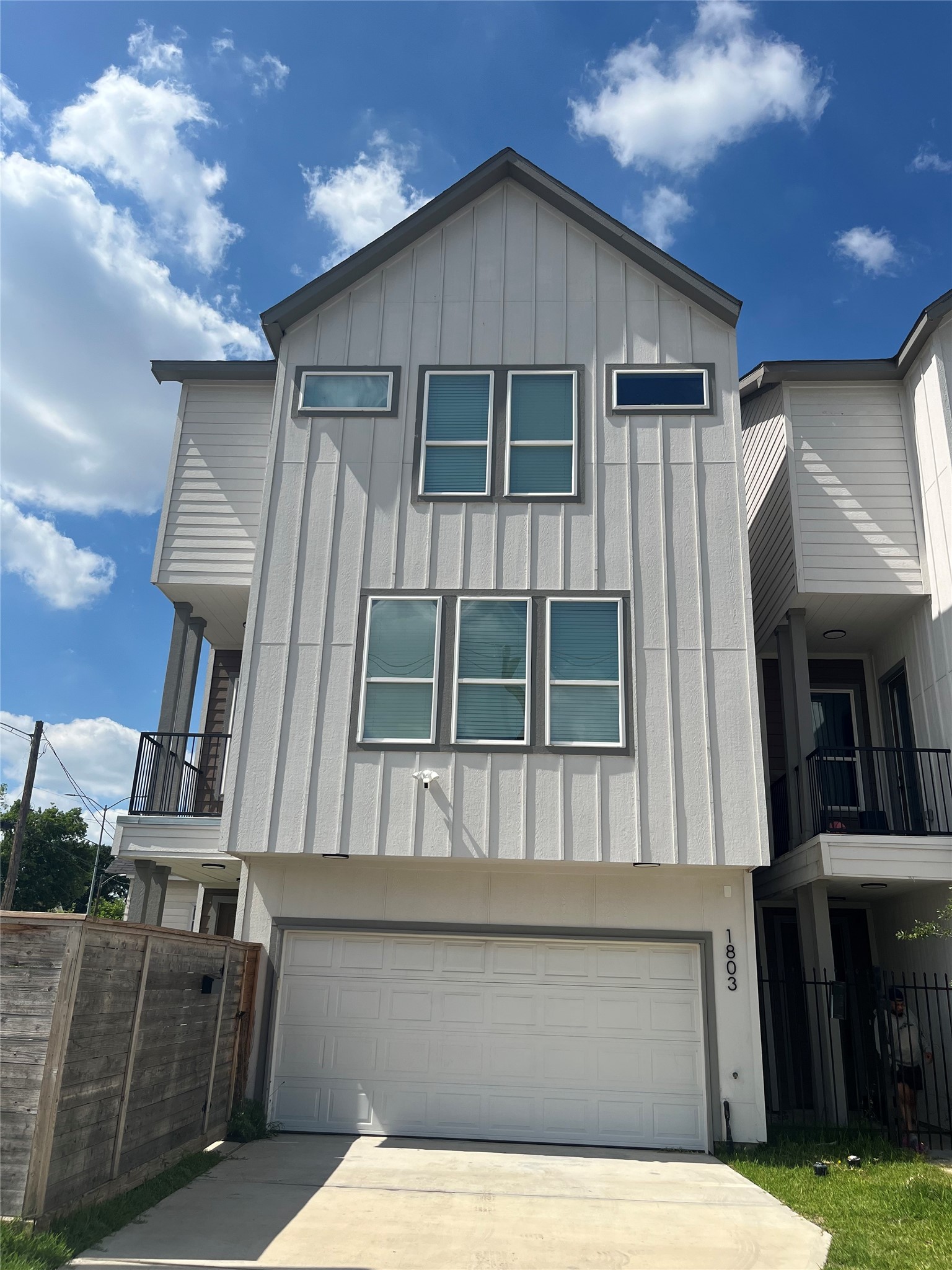 1803 Brooks Street Property Photo 19