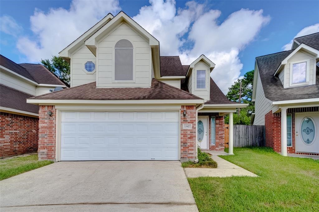 11927 W Vita Circle Property Photo 2