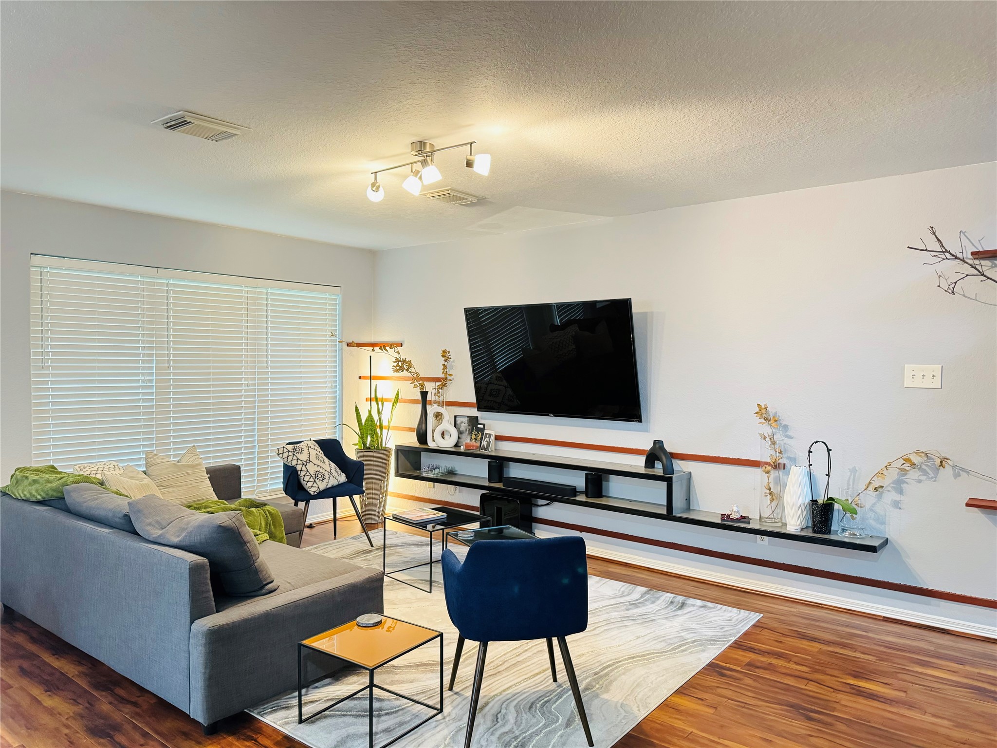 11927 W Vita Circle Property Photo 8