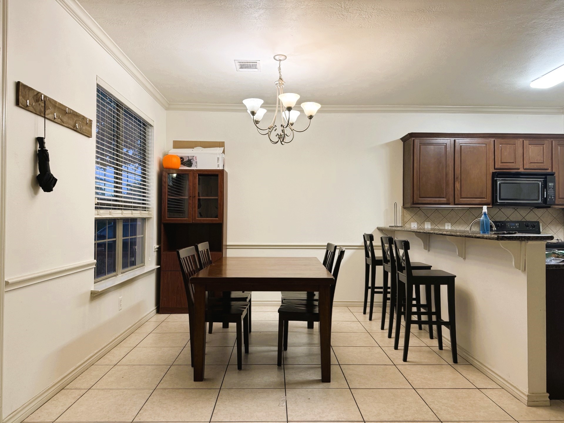 107 Forest Drive Property Photo 5