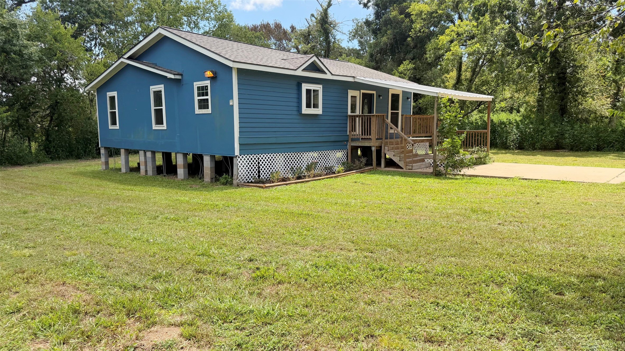 109 Handball Court Property Photo 5