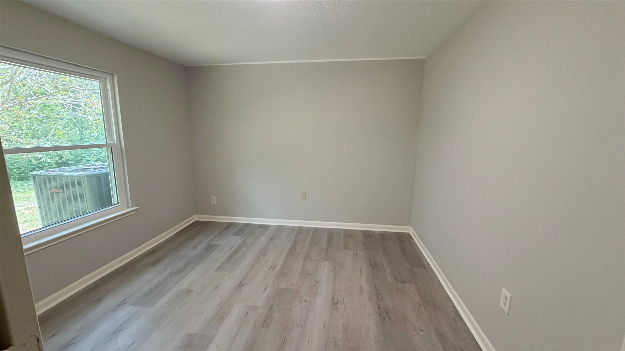 109 Handball Court Property Photo 19