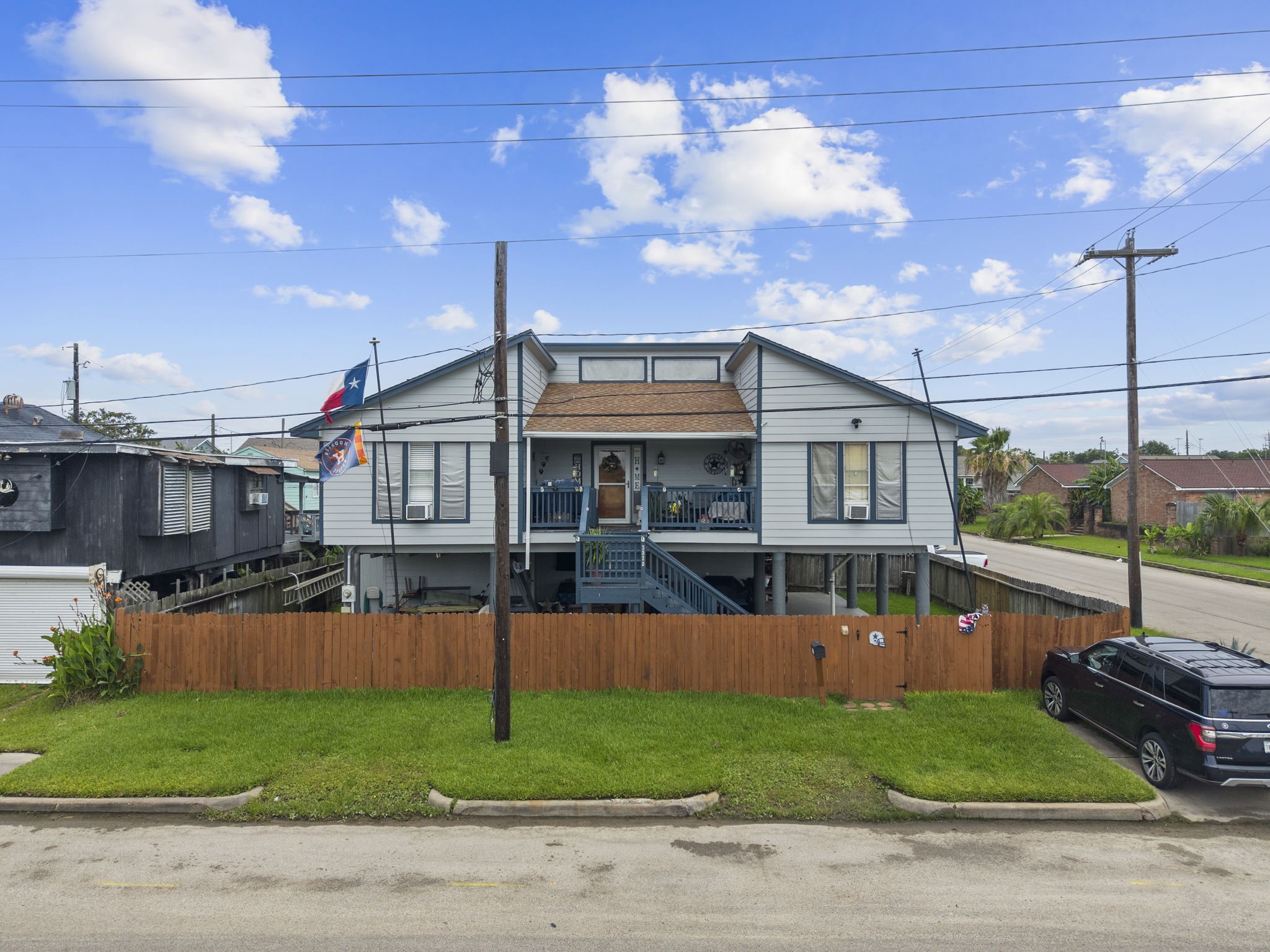 2222 57th Street Property Photo 1