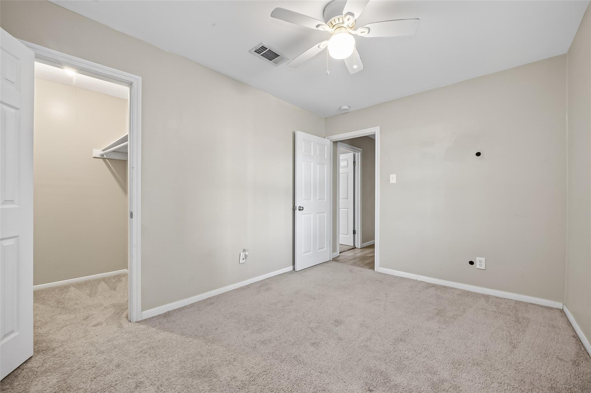 8430 Gallahad Street, Houston Tx 77078 Property Photo 37