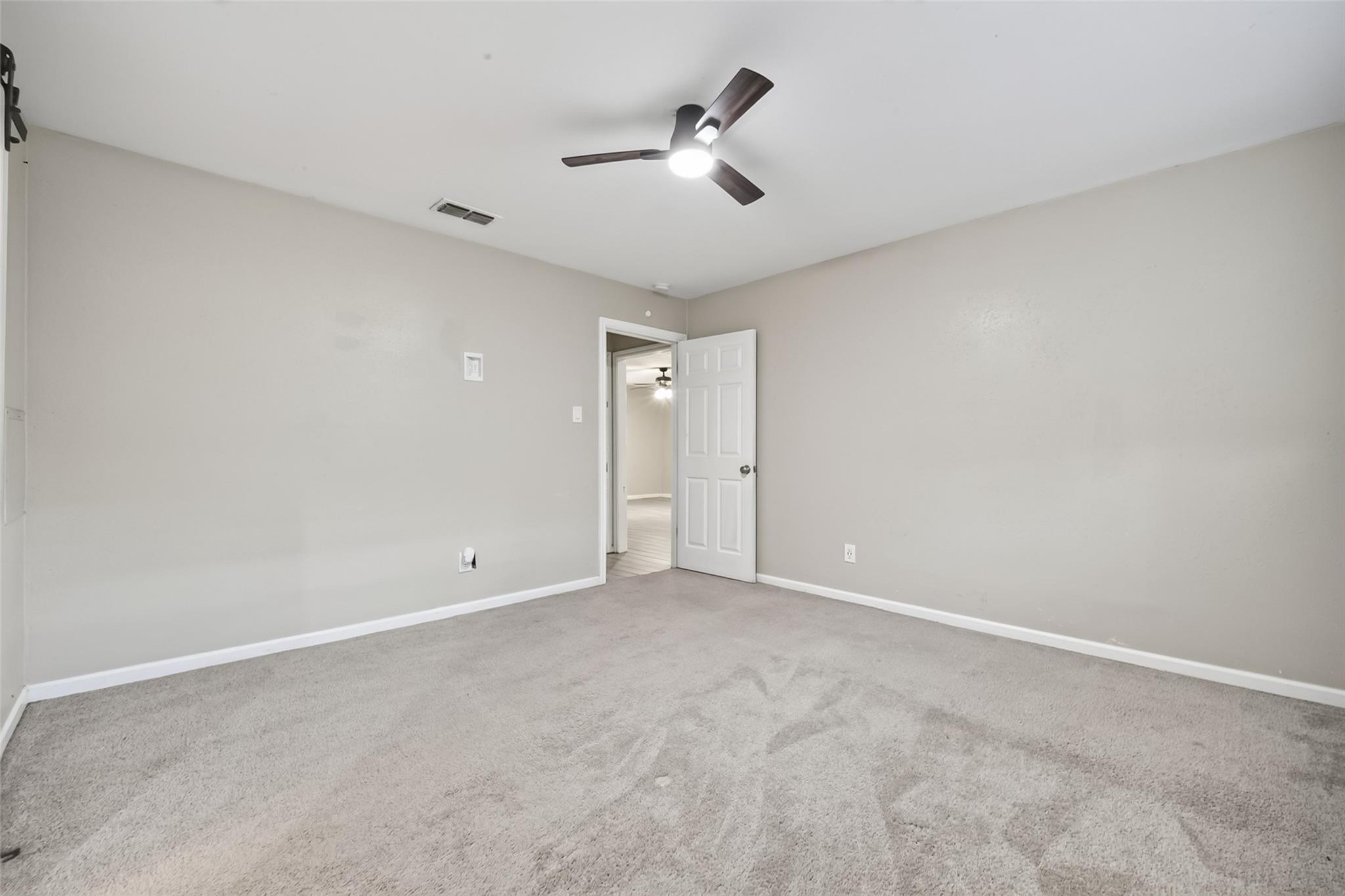 8430 Gallahad Street, Houston Tx 77078 Property Photo 41