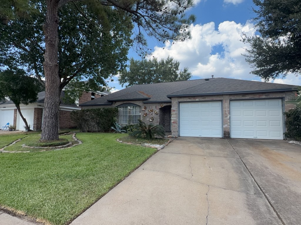 17518 Masonridge Drive Property Photo 3
