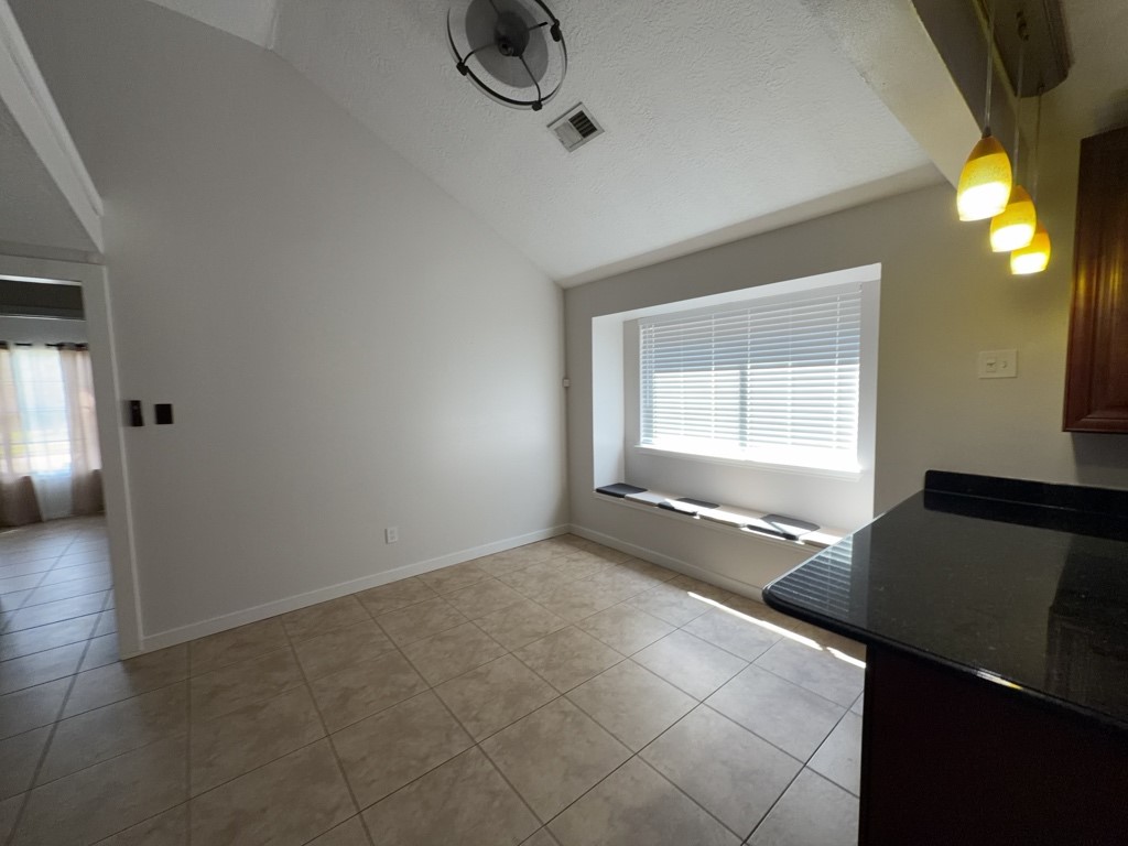 17518 Masonridge Drive Property Photo 11