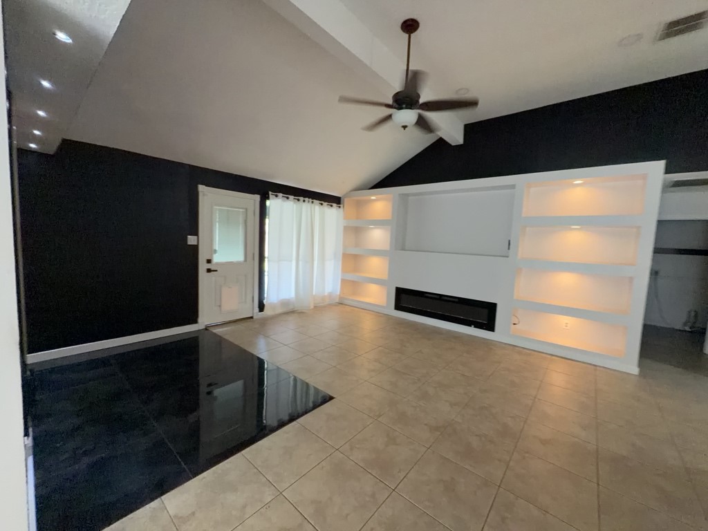 17518 Masonridge Drive Property Photo 13
