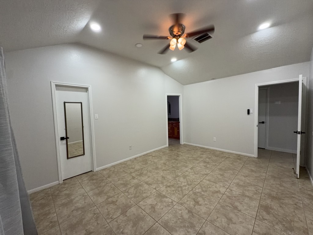 17518 Masonridge Drive Property Photo 16