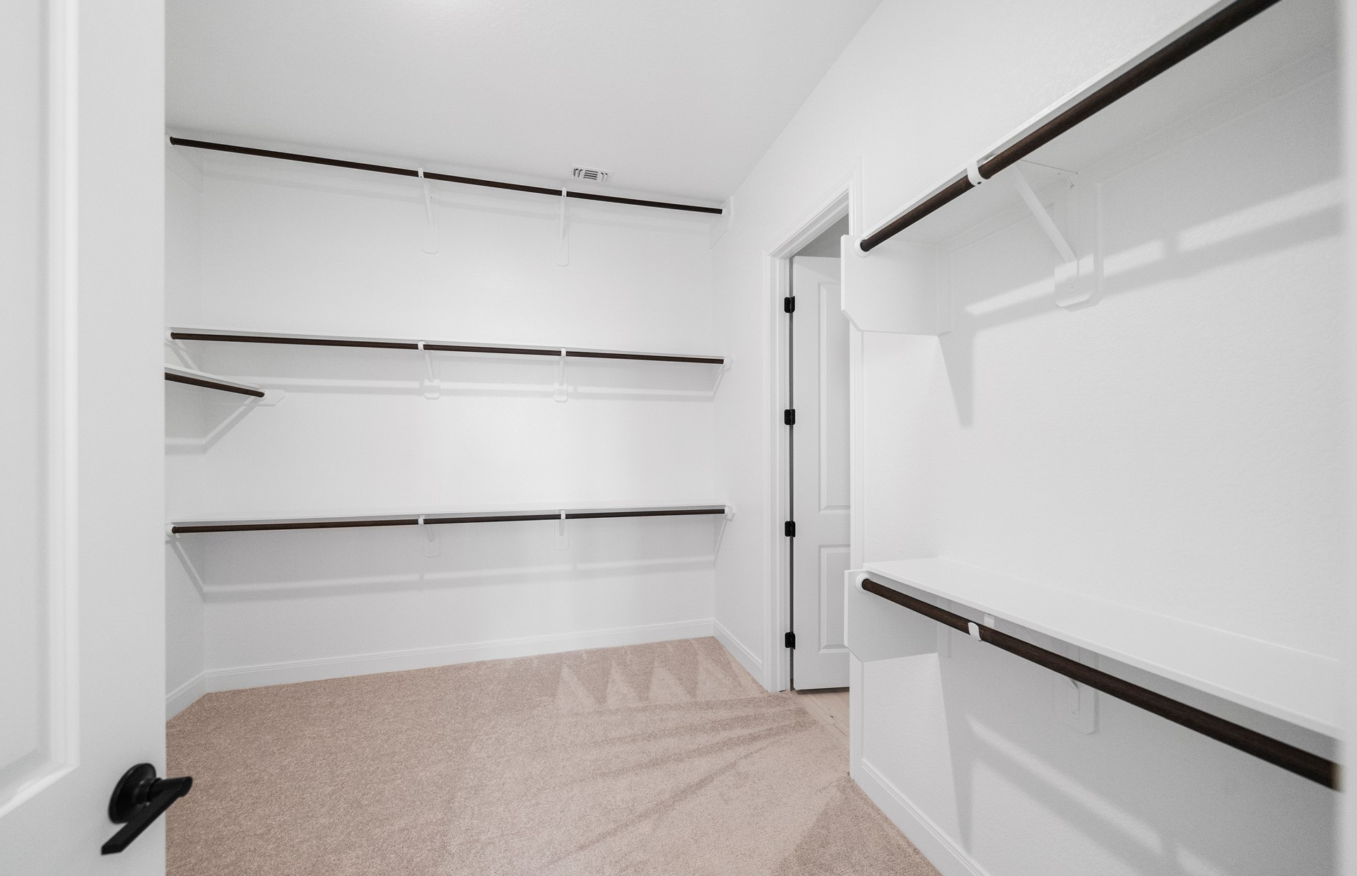 6111 Lush Pasture Lane Property Photo 14
