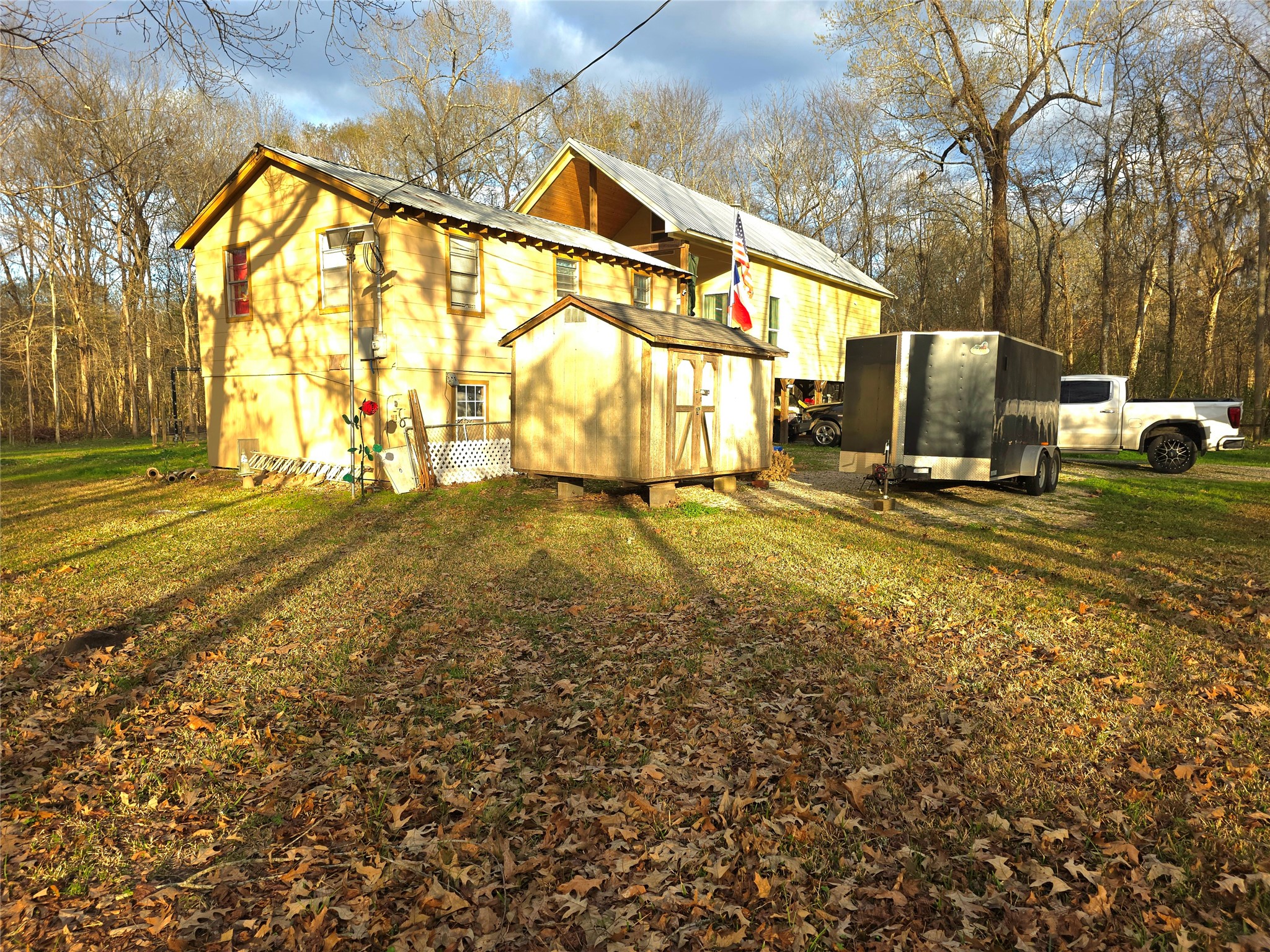 978 County Road 2859 Property Photo 5