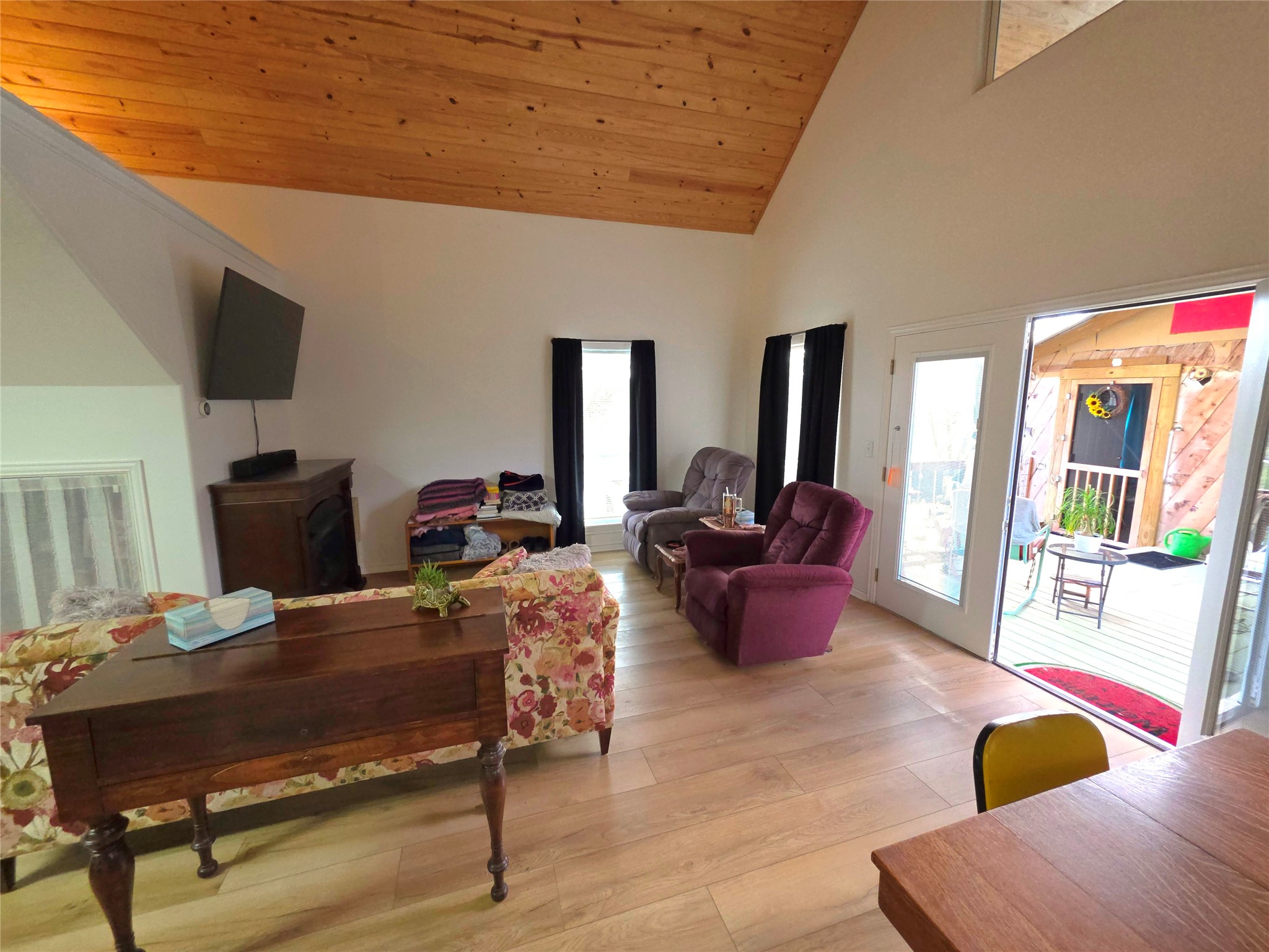 978 County Road 2859 Property Photo 14