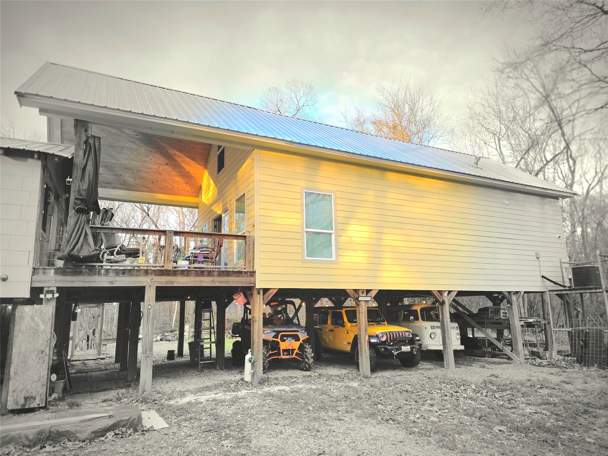 978 County Road 2859 Property Photo 41