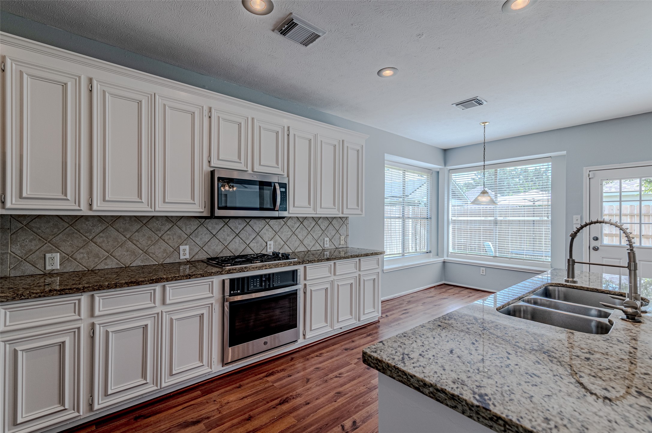16210 Broken Timber Circle Property Photo 16