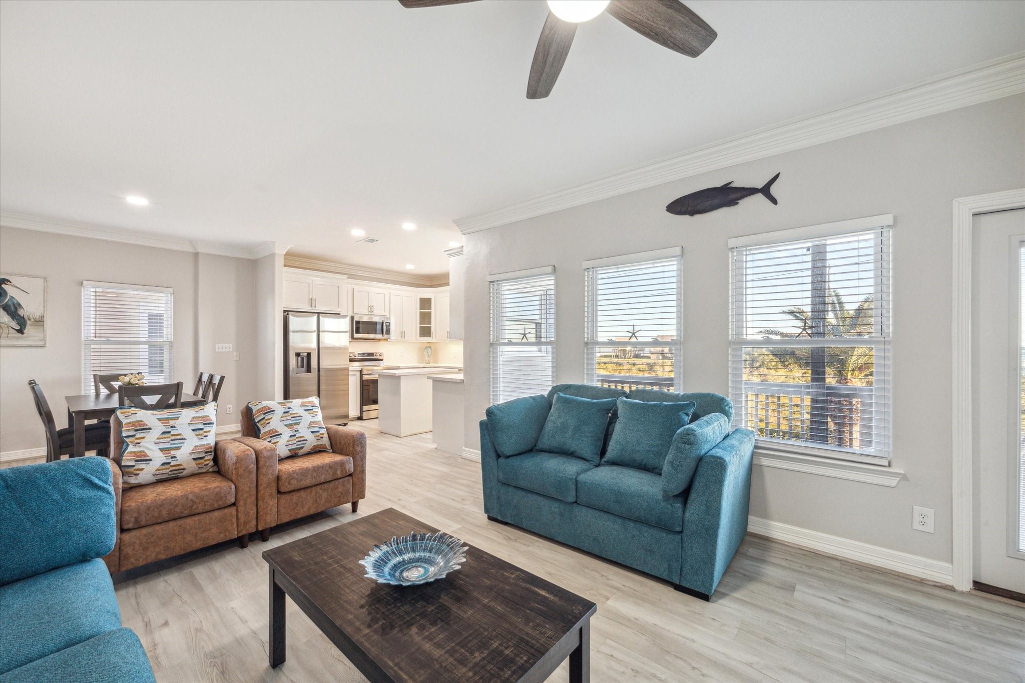 22409 Vista Del Mar Property Photo 1