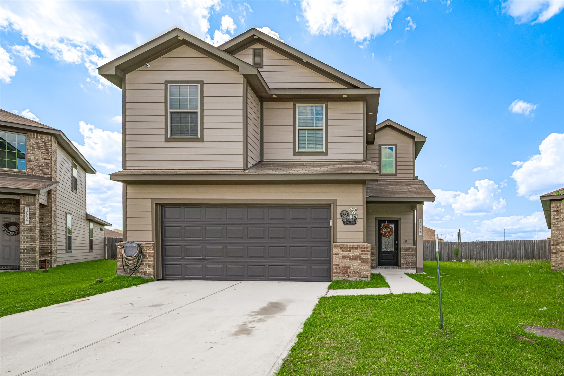 10027 Yanet Grove Lane Property Photo 1