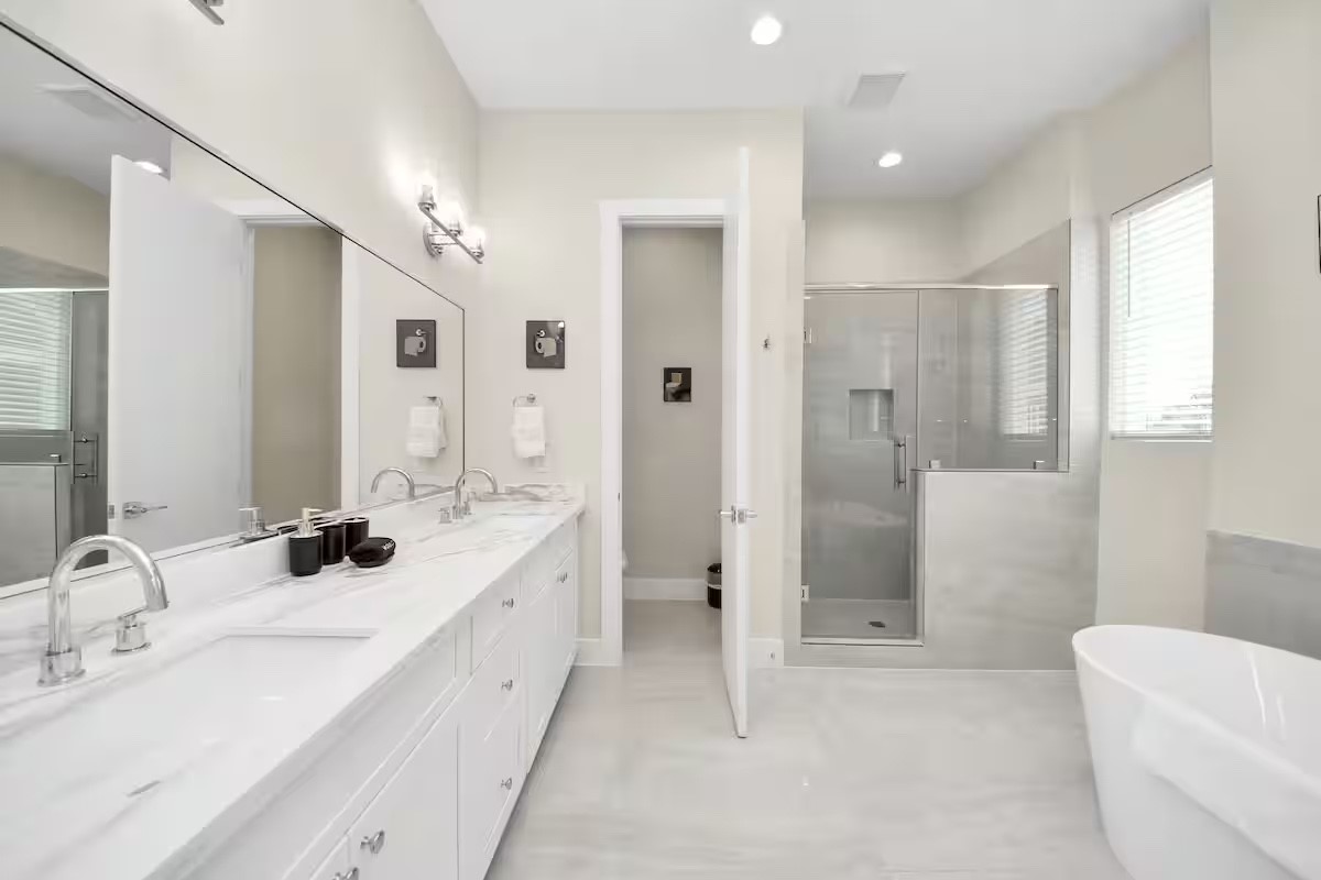 5935 Beall Street D Property Photo 14