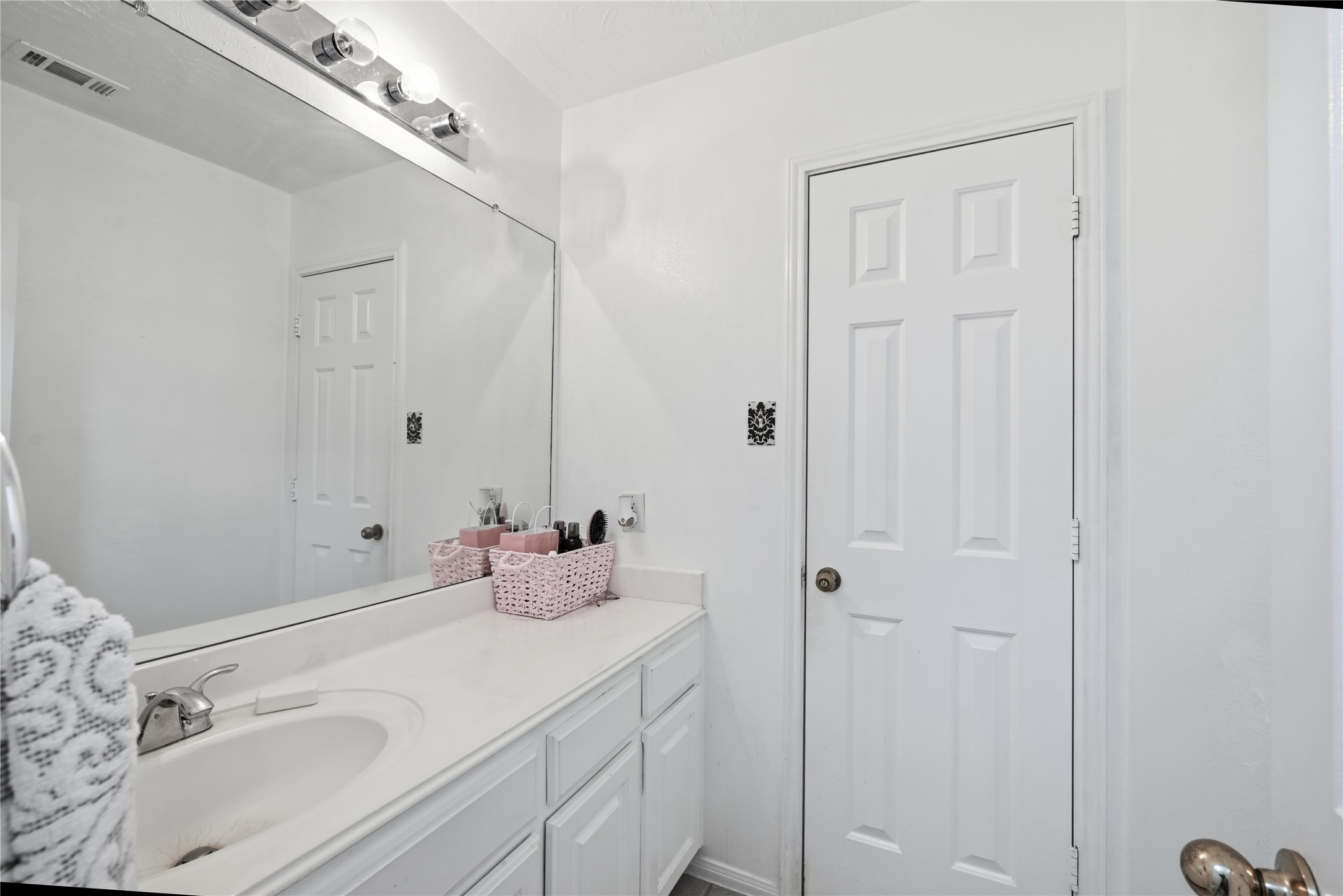 3710 Sage Point Court Property Photo 25