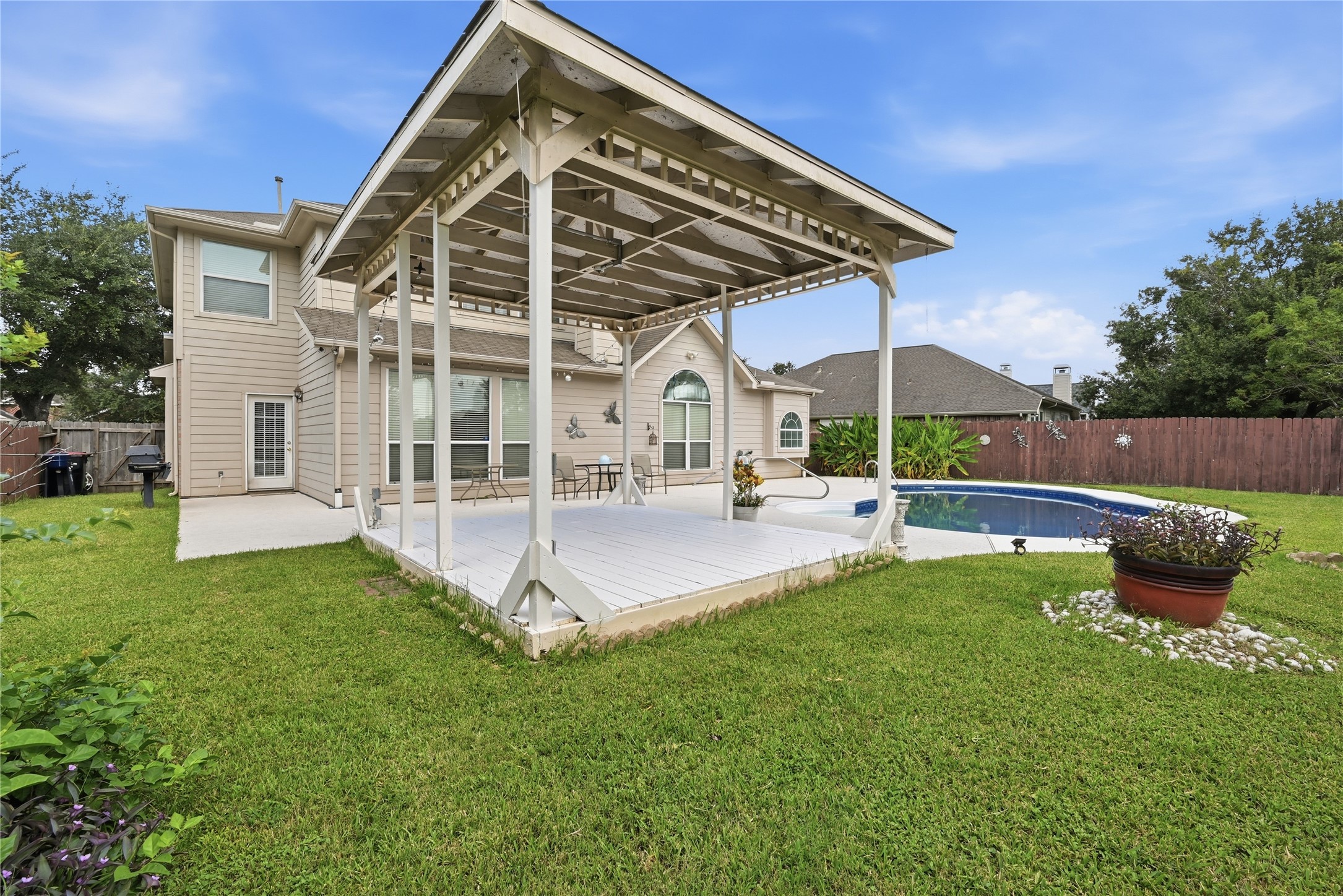 3710 Sage Point Court Property Photo 38