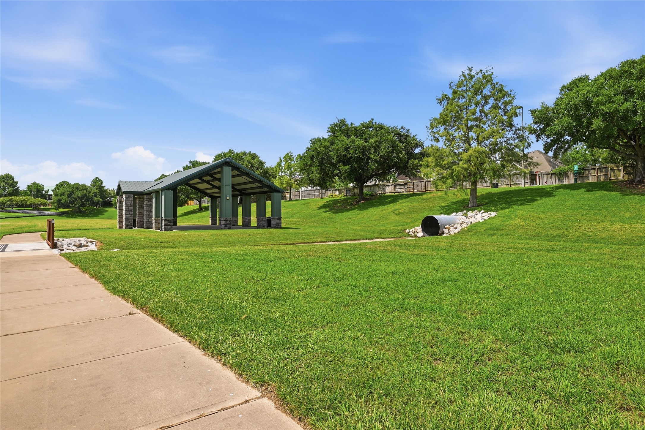 3710 Sage Point Court Property Photo 41