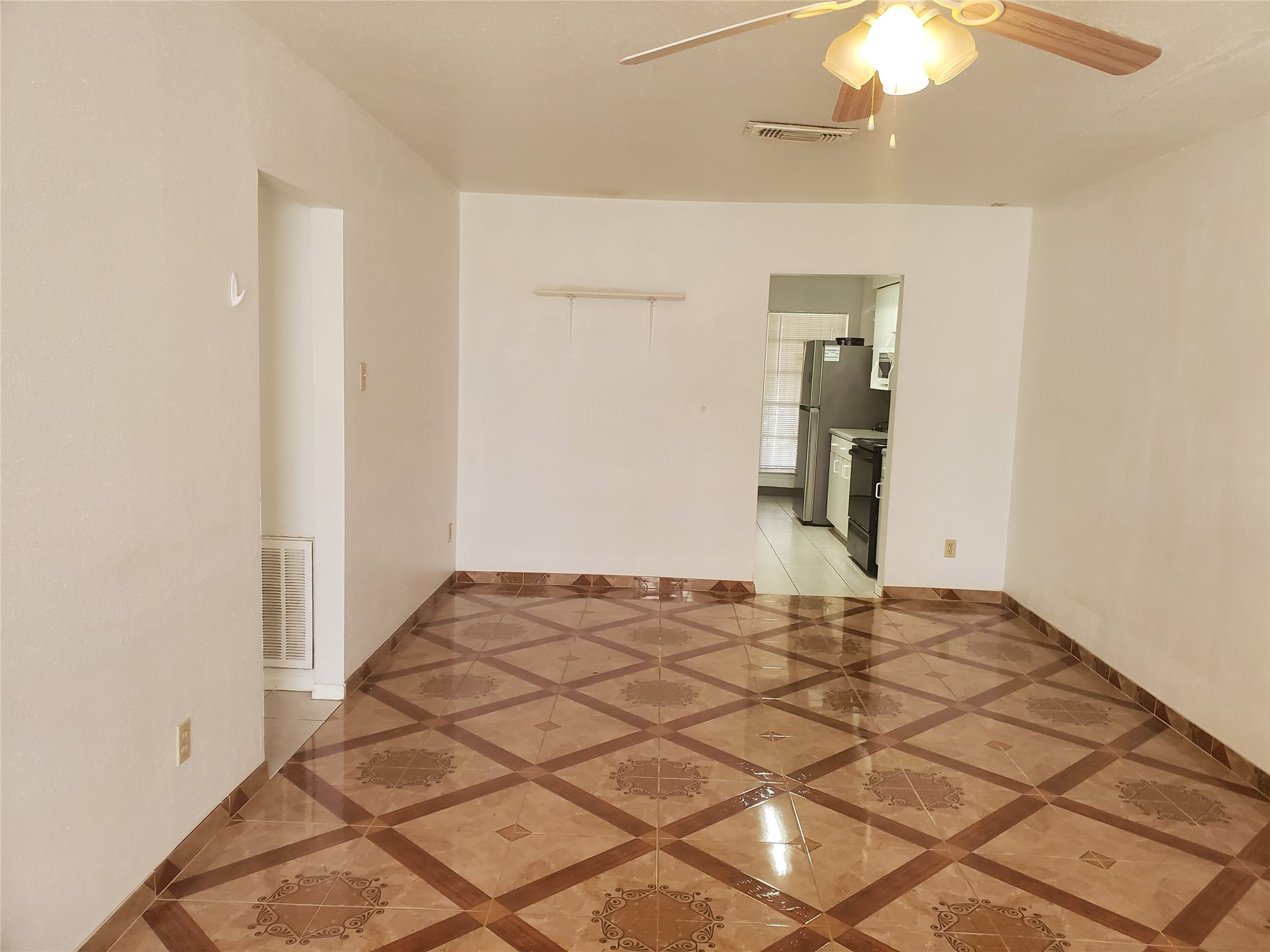 15051 Woodforest Boulevard A Property Photo 3