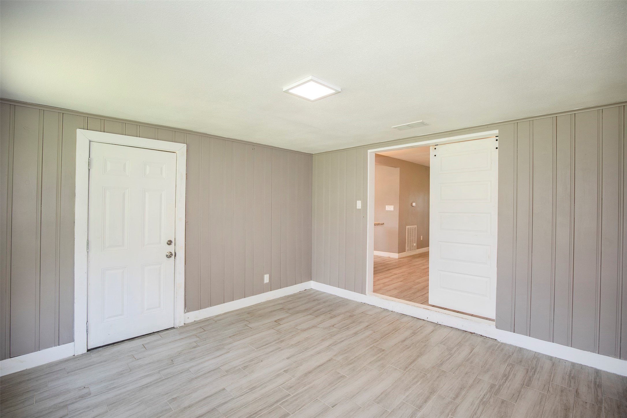 2113 Holly Drive Property Photo 15