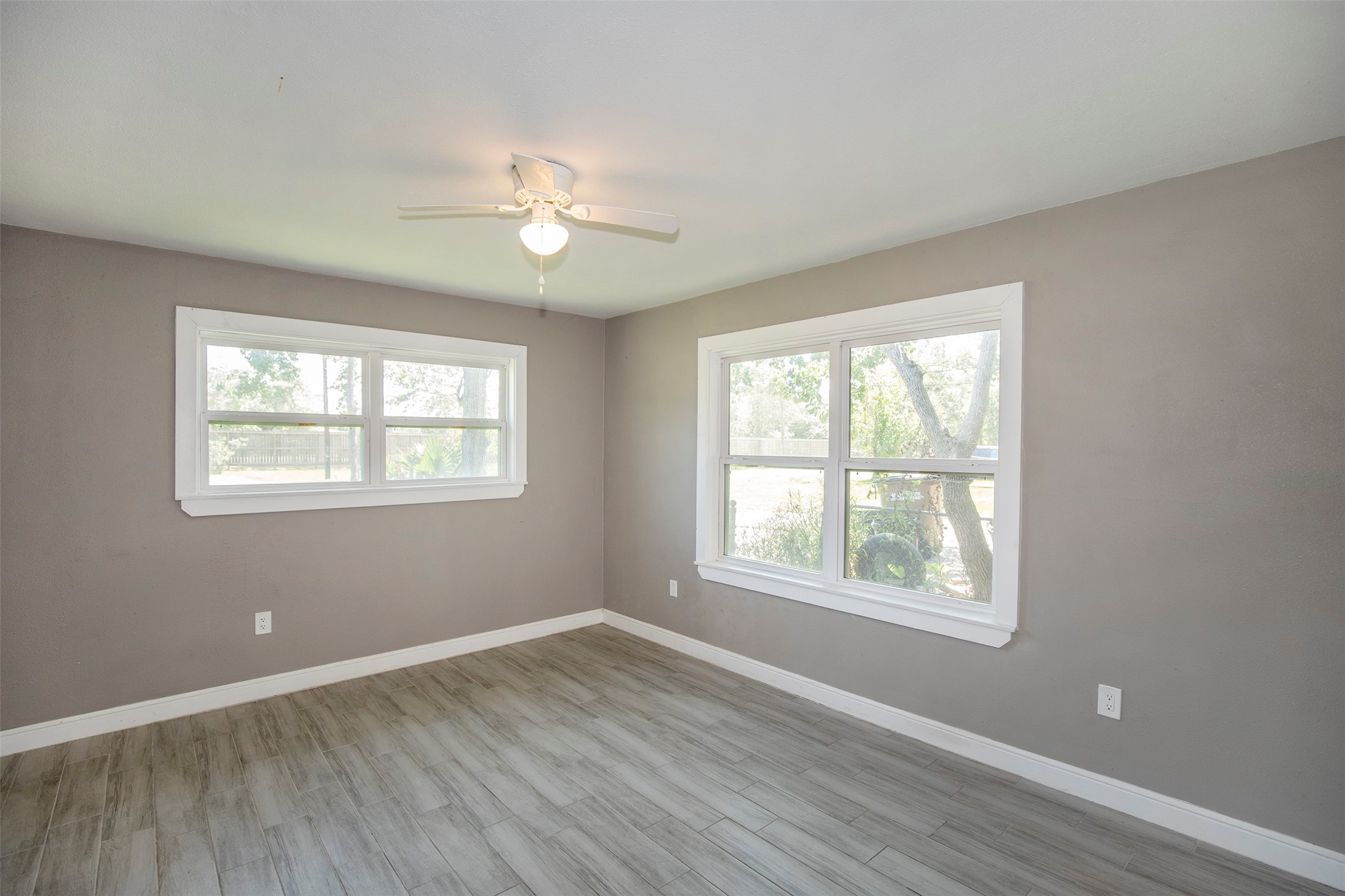 2113 Holly Drive Property Photo 21