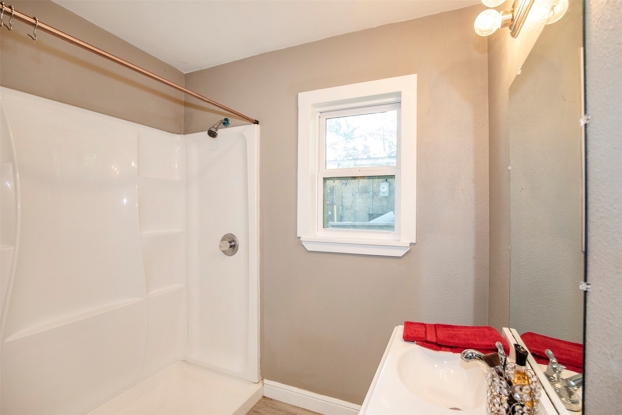 2113 Holly Drive Property Photo 23