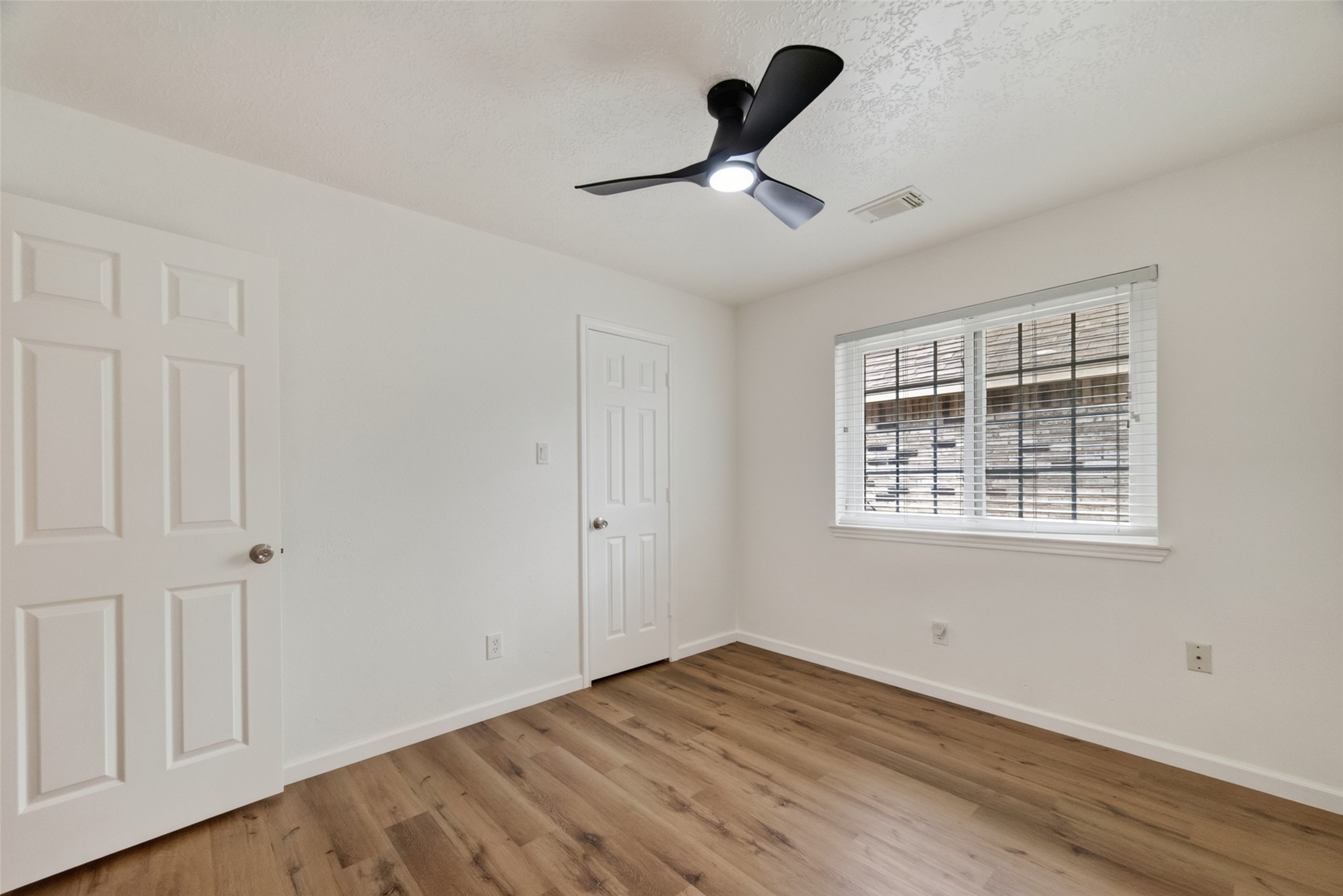 7403 Oak Walk Drive Property Photo 22