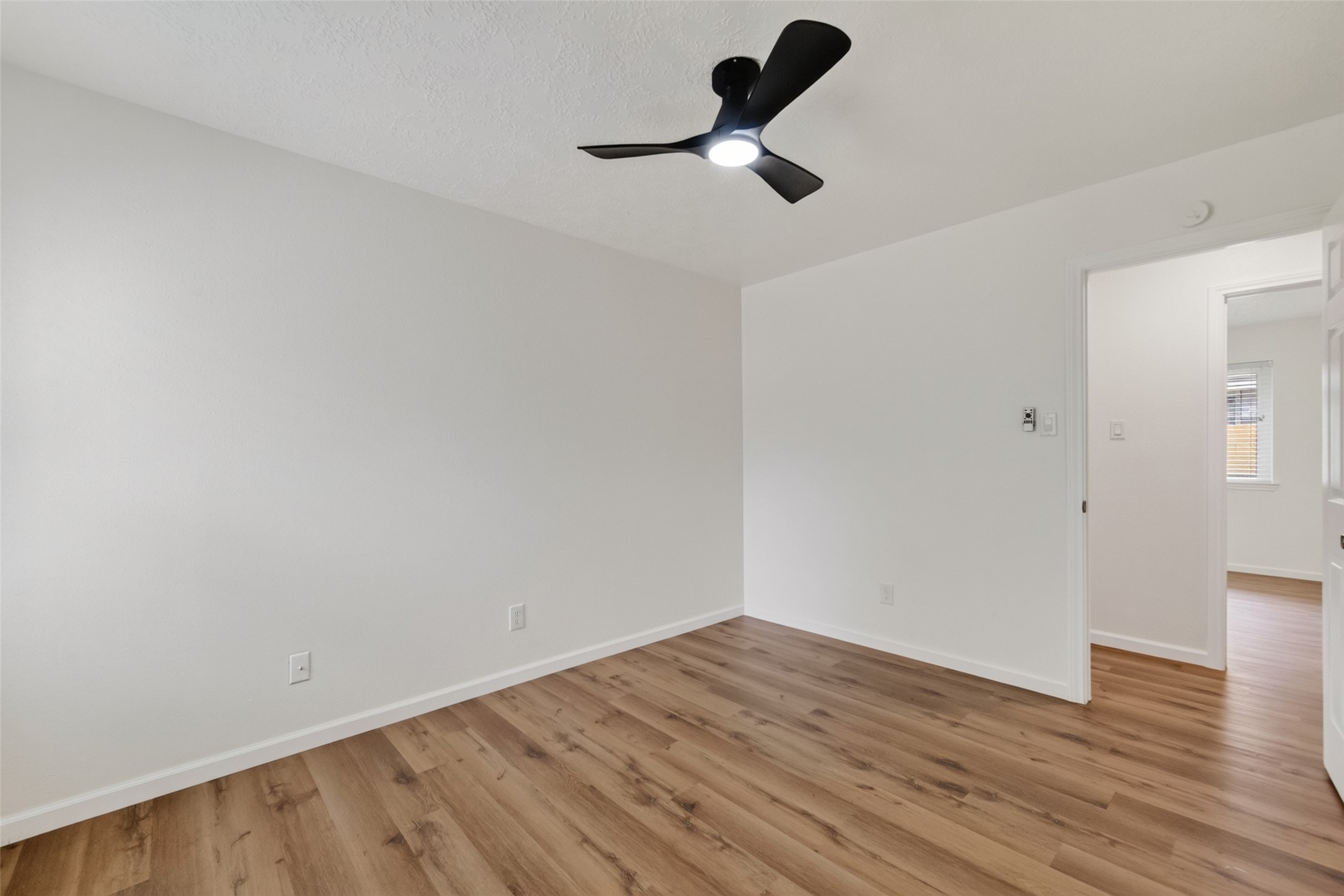 7403 Oak Walk Drive Property Photo 28