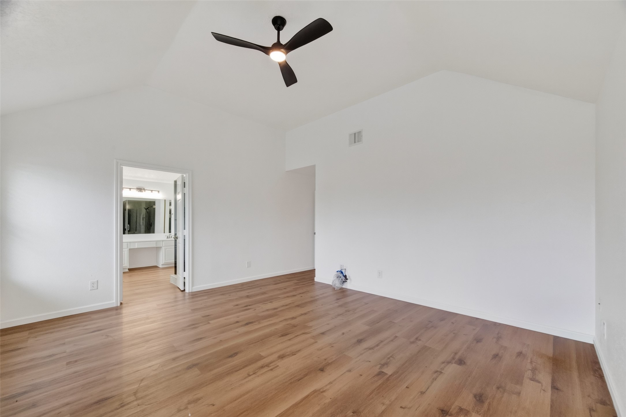 7403 Oak Walk Drive Property Photo 30