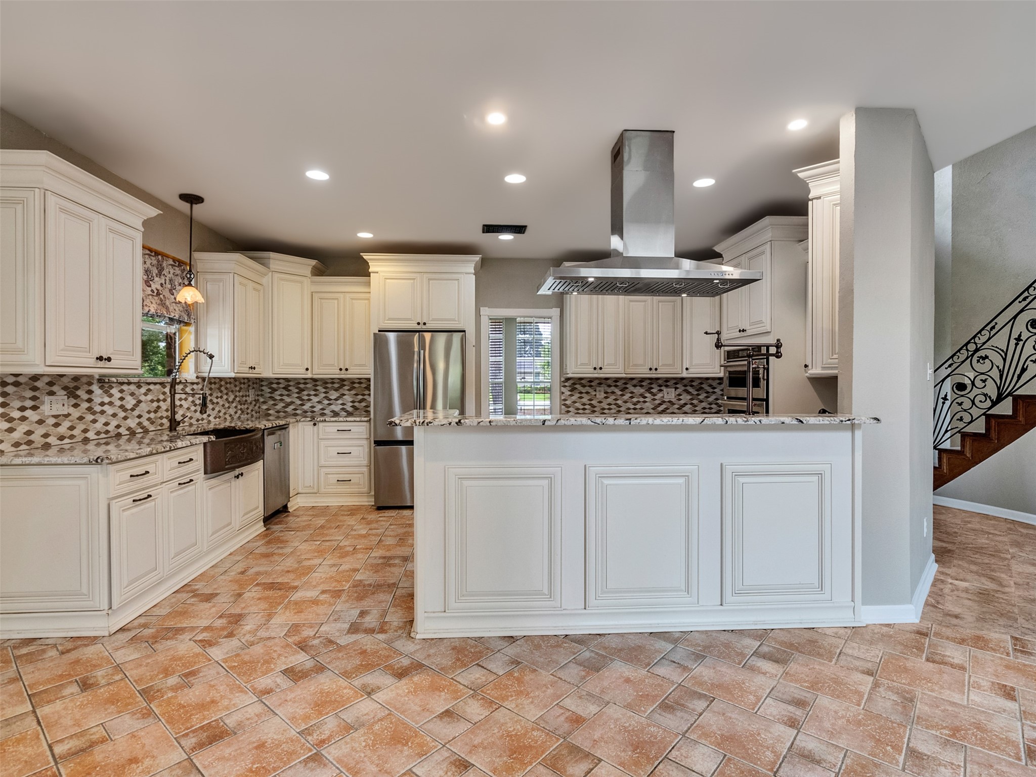 11423 Birchwood Drive Property Photo 8