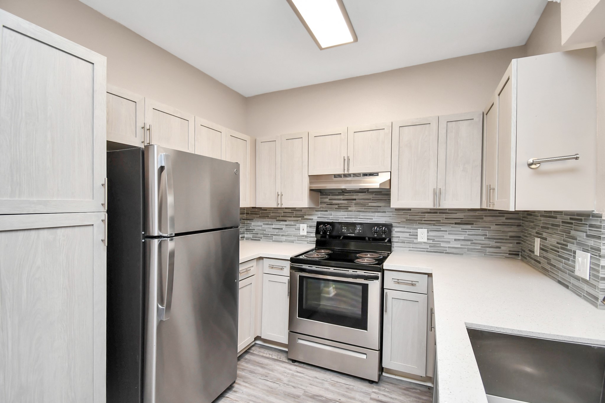 3225 Woodland Park Drive 0513 Property Photo 4