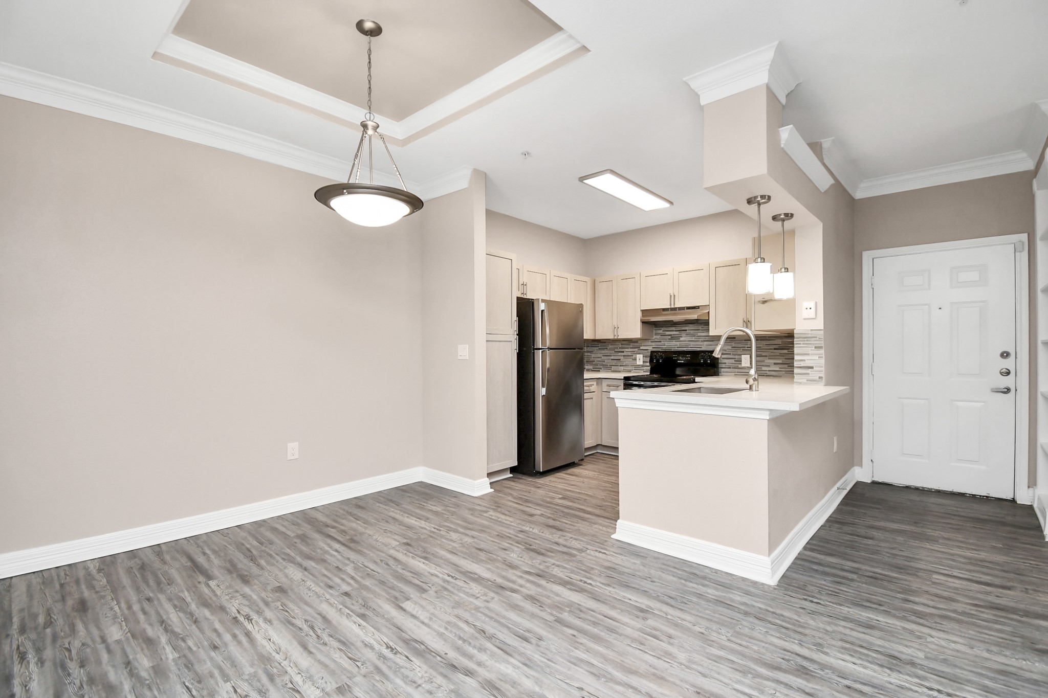 3225 Woodland Park Drive 0513 Property Photo 5