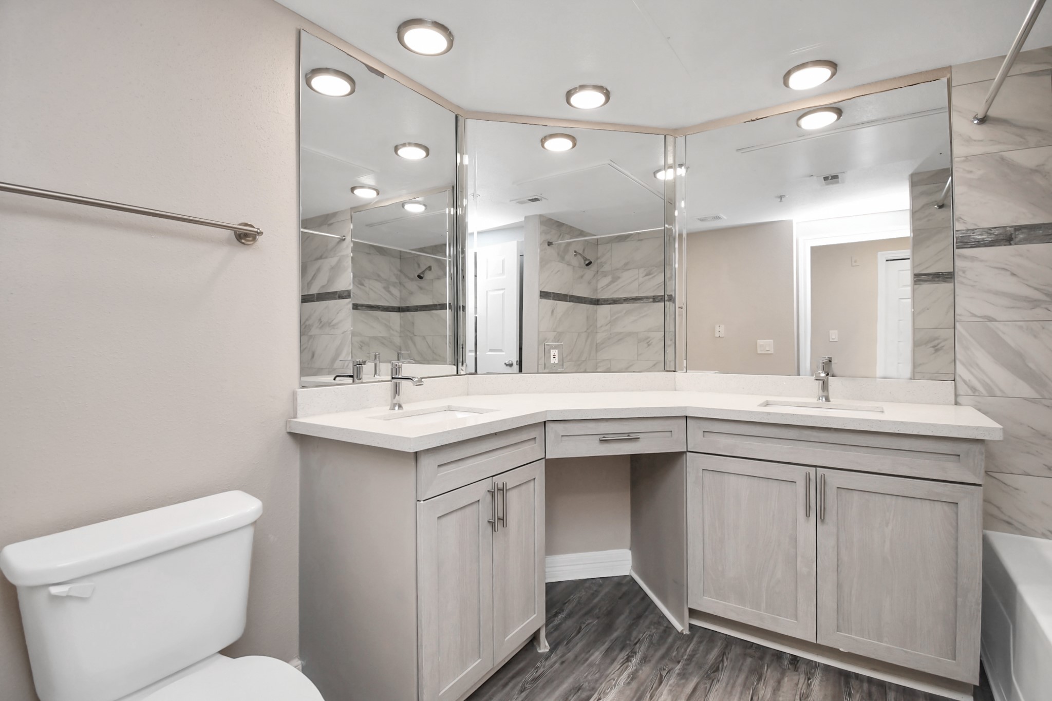3225 Woodland Park Drive 0513 Property Photo 15