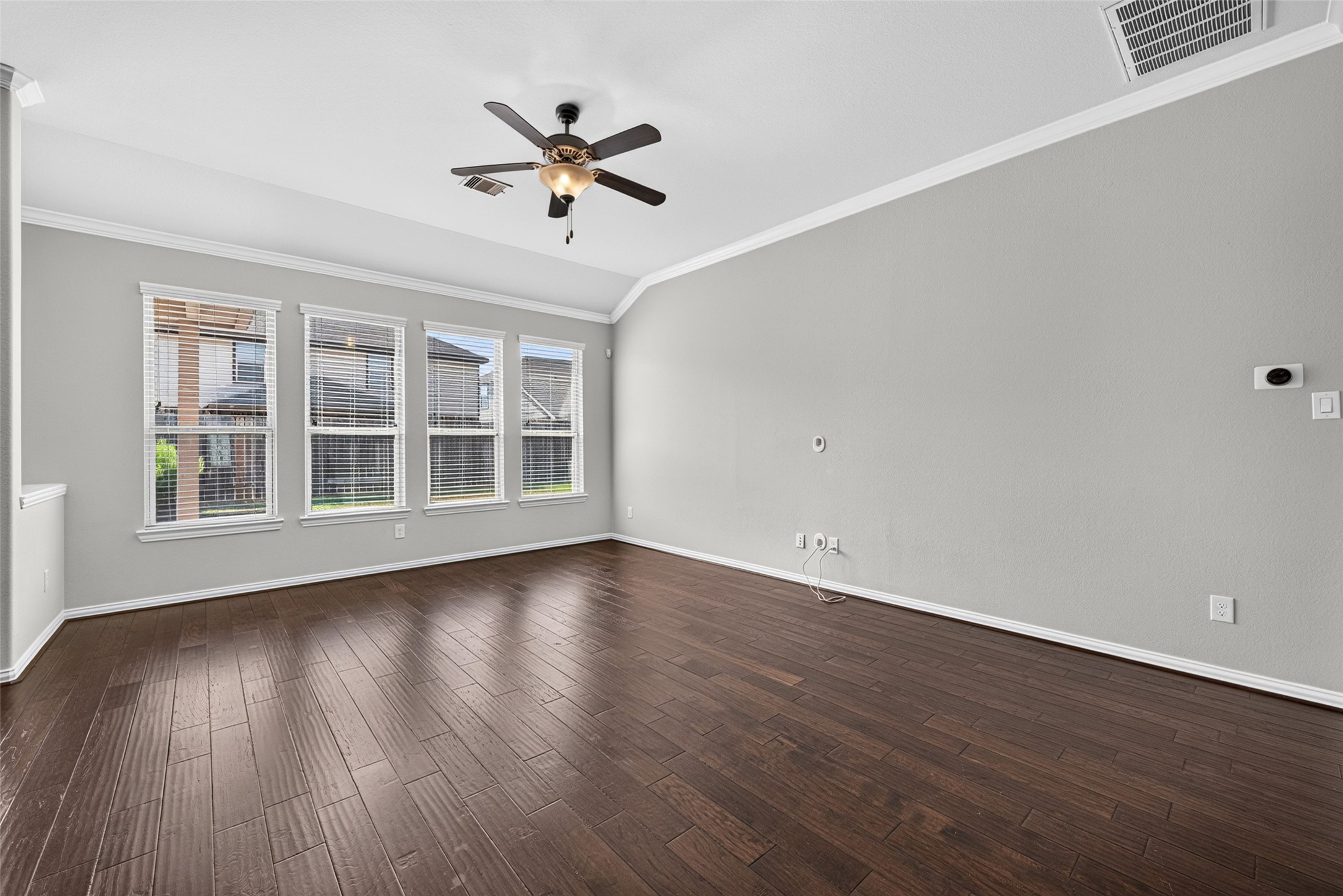 17911 Shadow Oak Drive Property Photo 14
