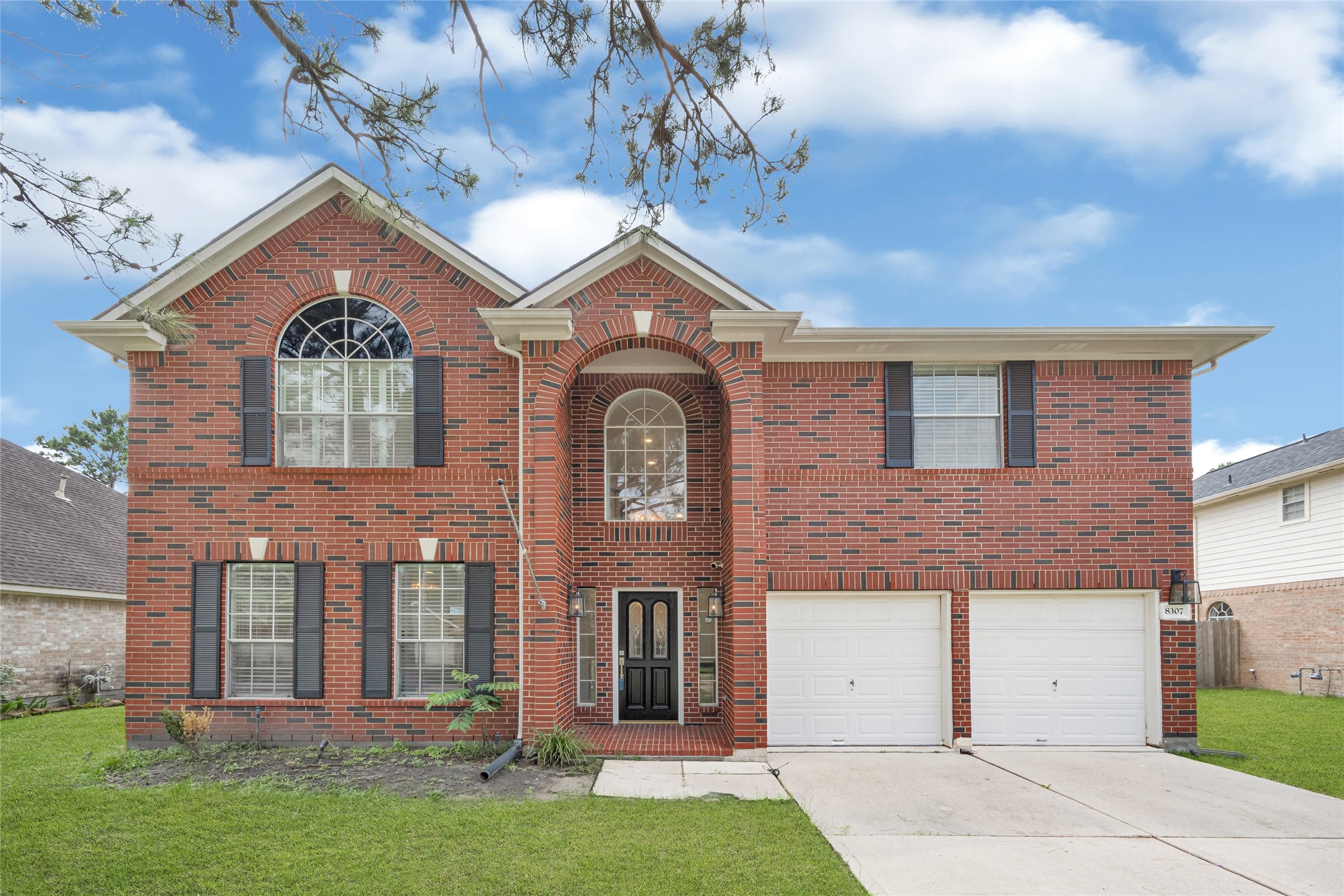8307 Summer Reef Drive Property Photo 1