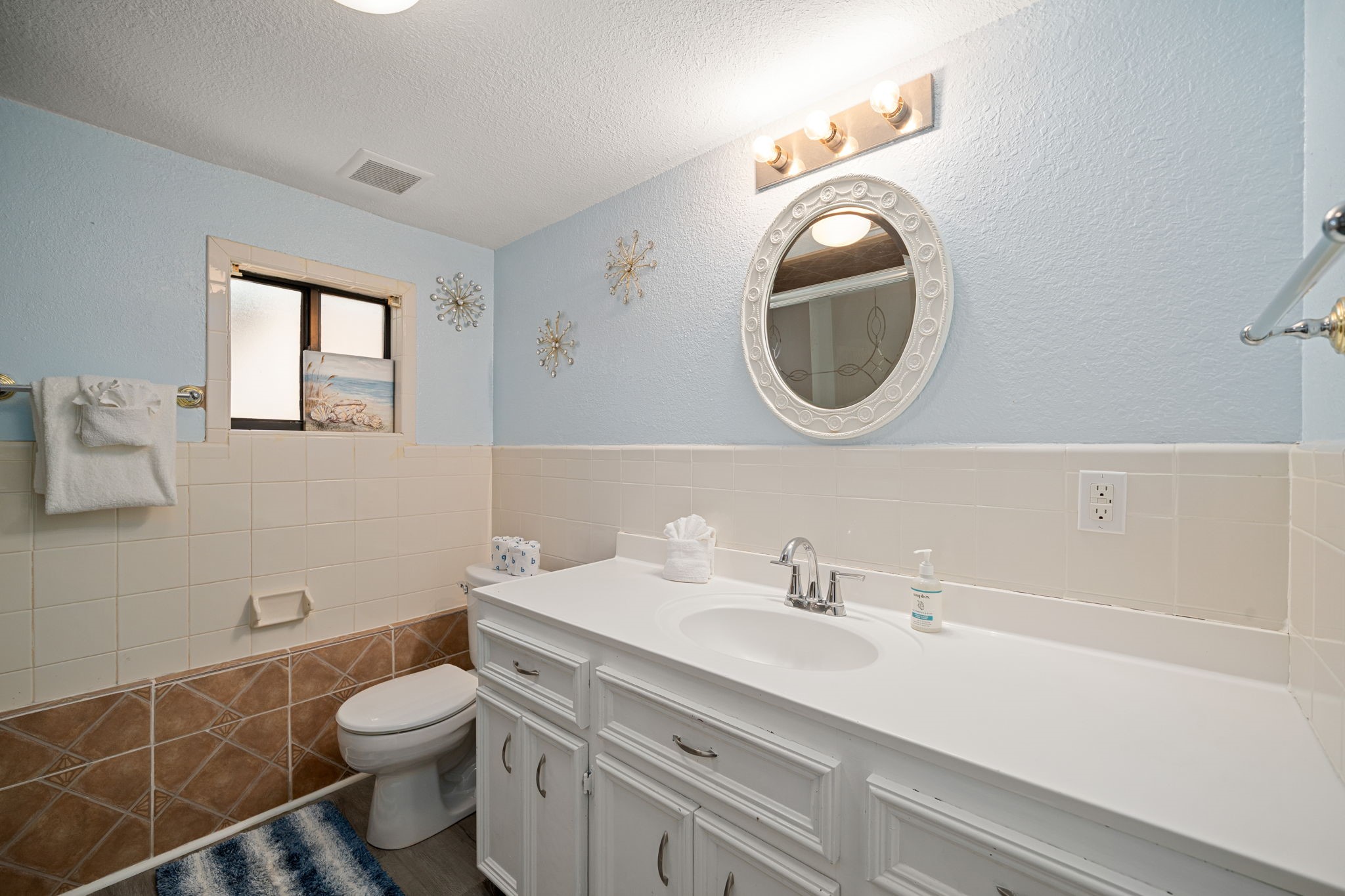 3723 Avenue S Property Photo 16