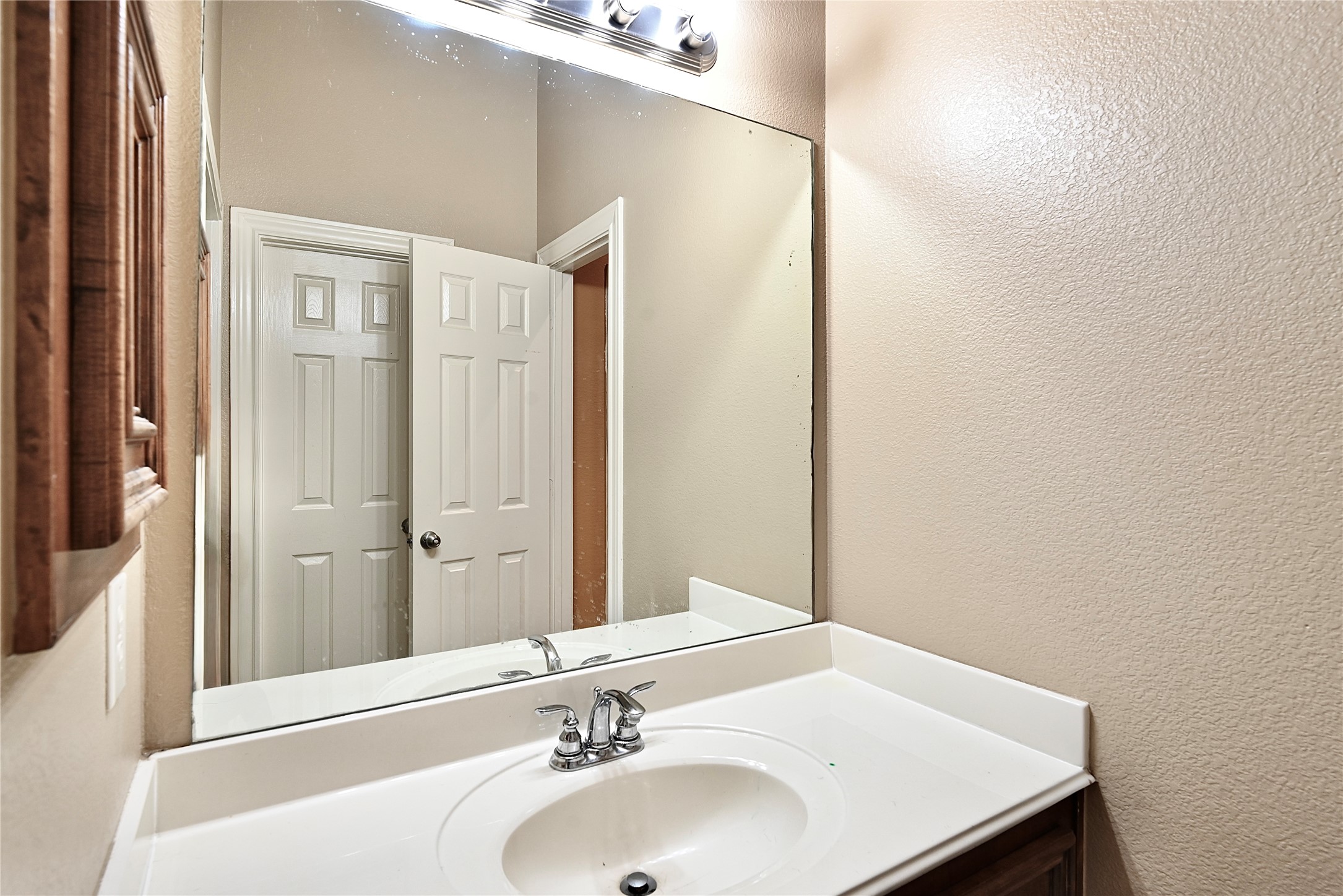 7611 Herndon Place Property Photo 38