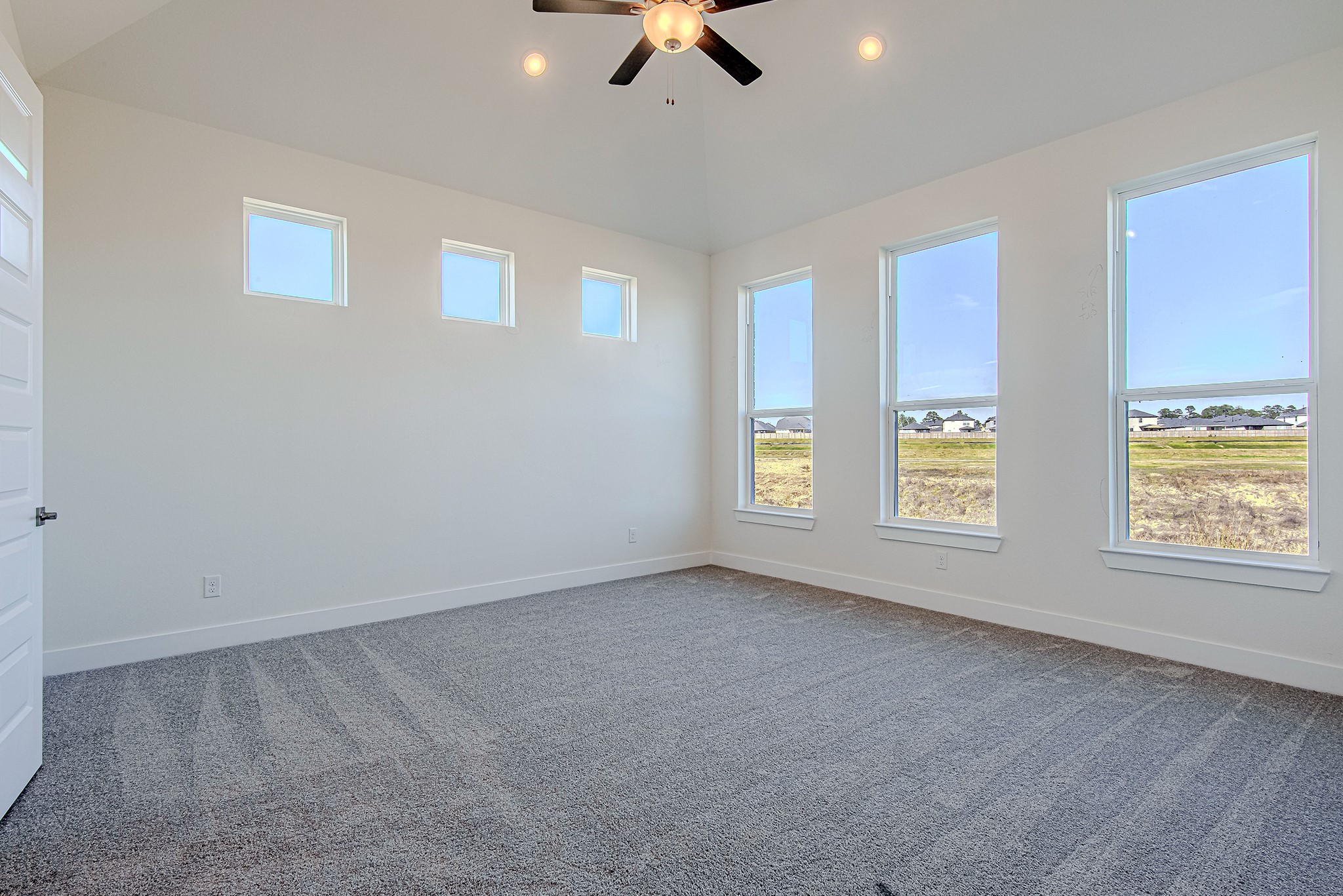 149 Peninsula Point Drive Property Photo 15